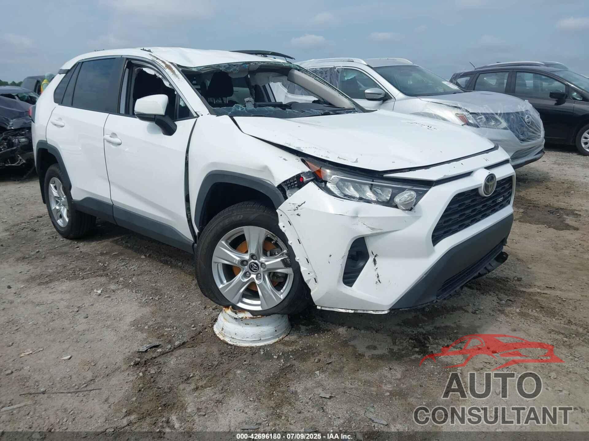 TOYOTA RAV4 2021 - 2T3W1RFV1MC100576