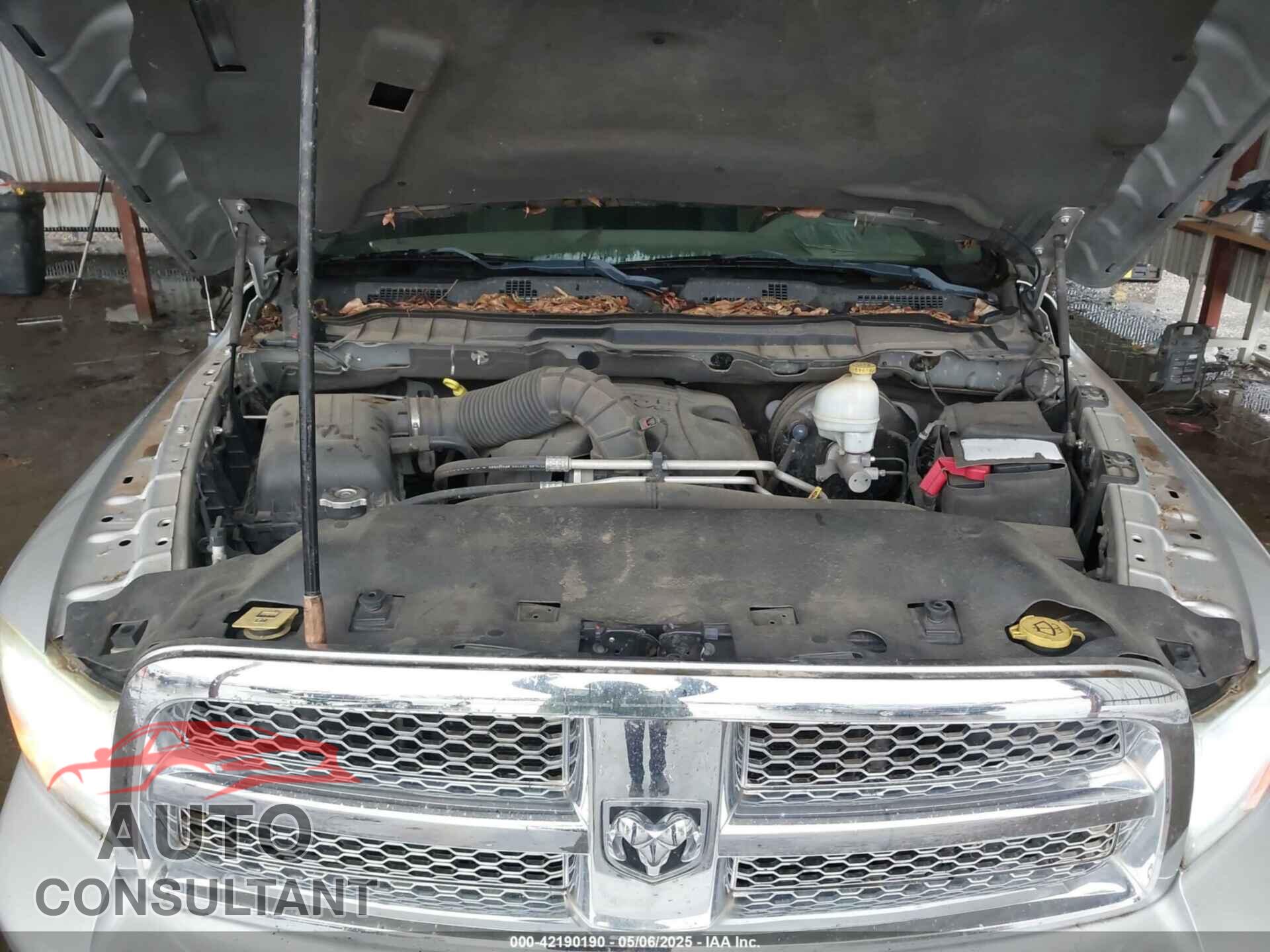 DODGE RAM 1500 2012 - 1C6RD7LT5CS112481