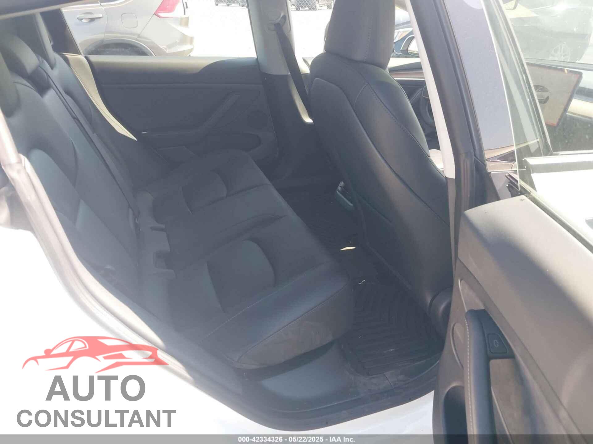 TESLA MODEL 3 2023 - 5YJ3E1EA0PF548498