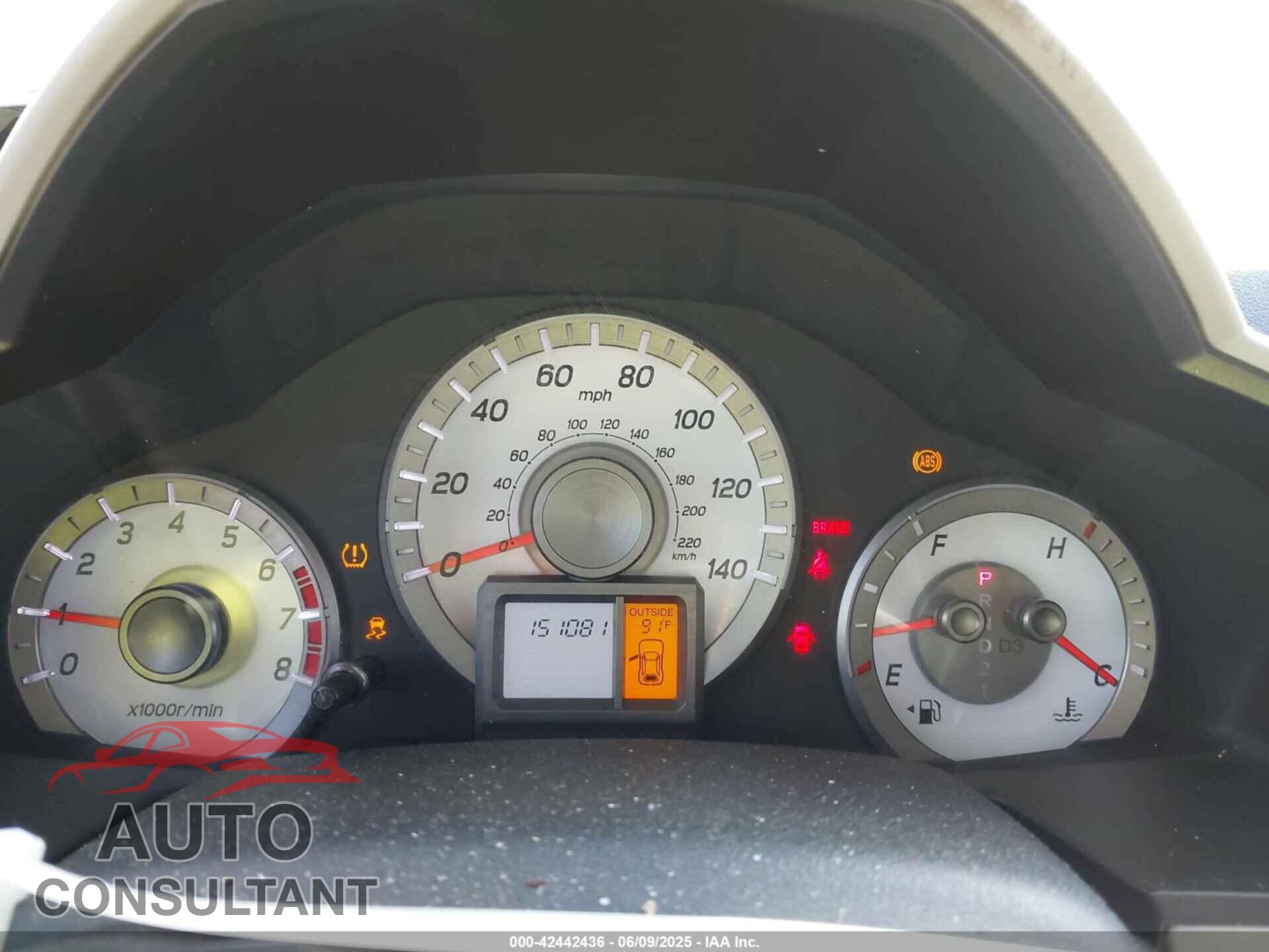 HONDA PILOT 2015 - 5FNYF4H30FB067845