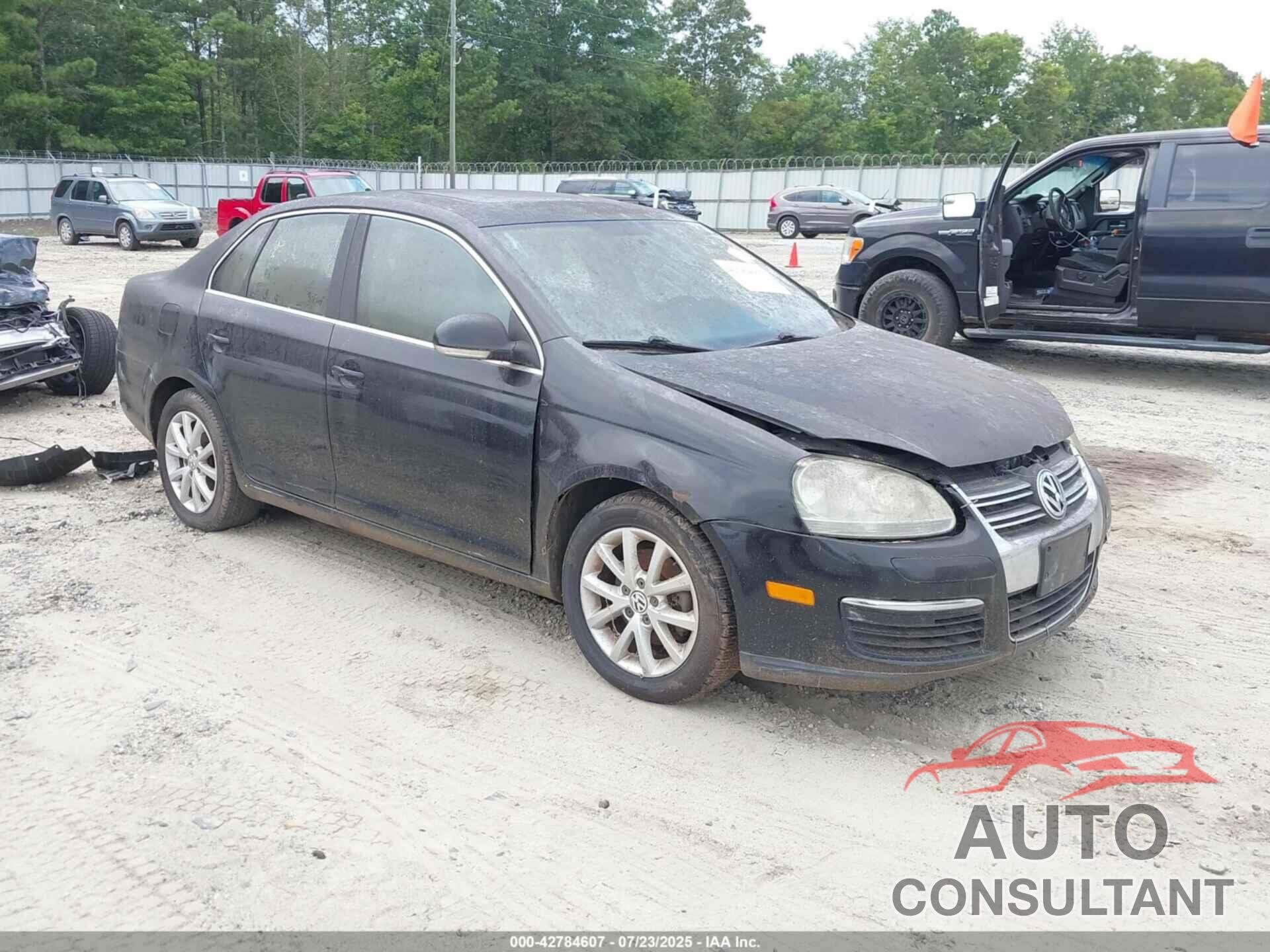 VOLKSWAGEN JETTA 2010 - 3VWRZ7AJ5AM015232
