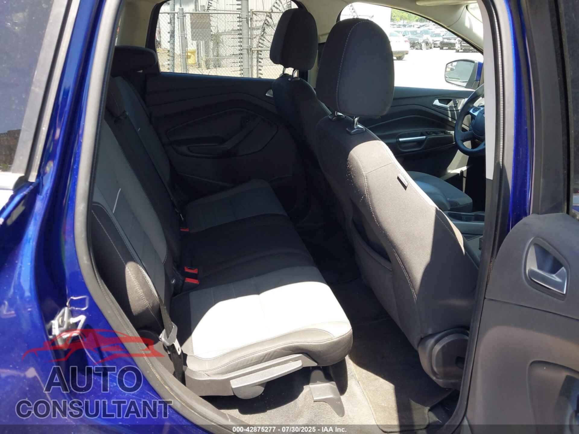 FORD ESCAPE 2013 - 1FMCU0GX9DUB38327