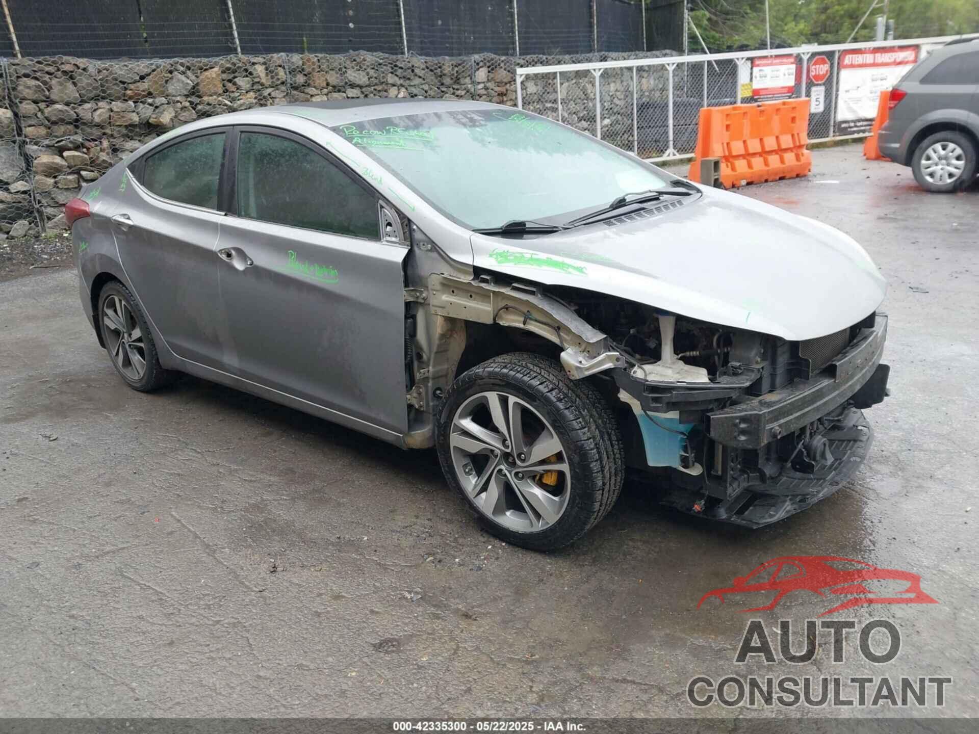 HYUNDAI ELANTRA 2015 - KMHDH4AE0FU283881
