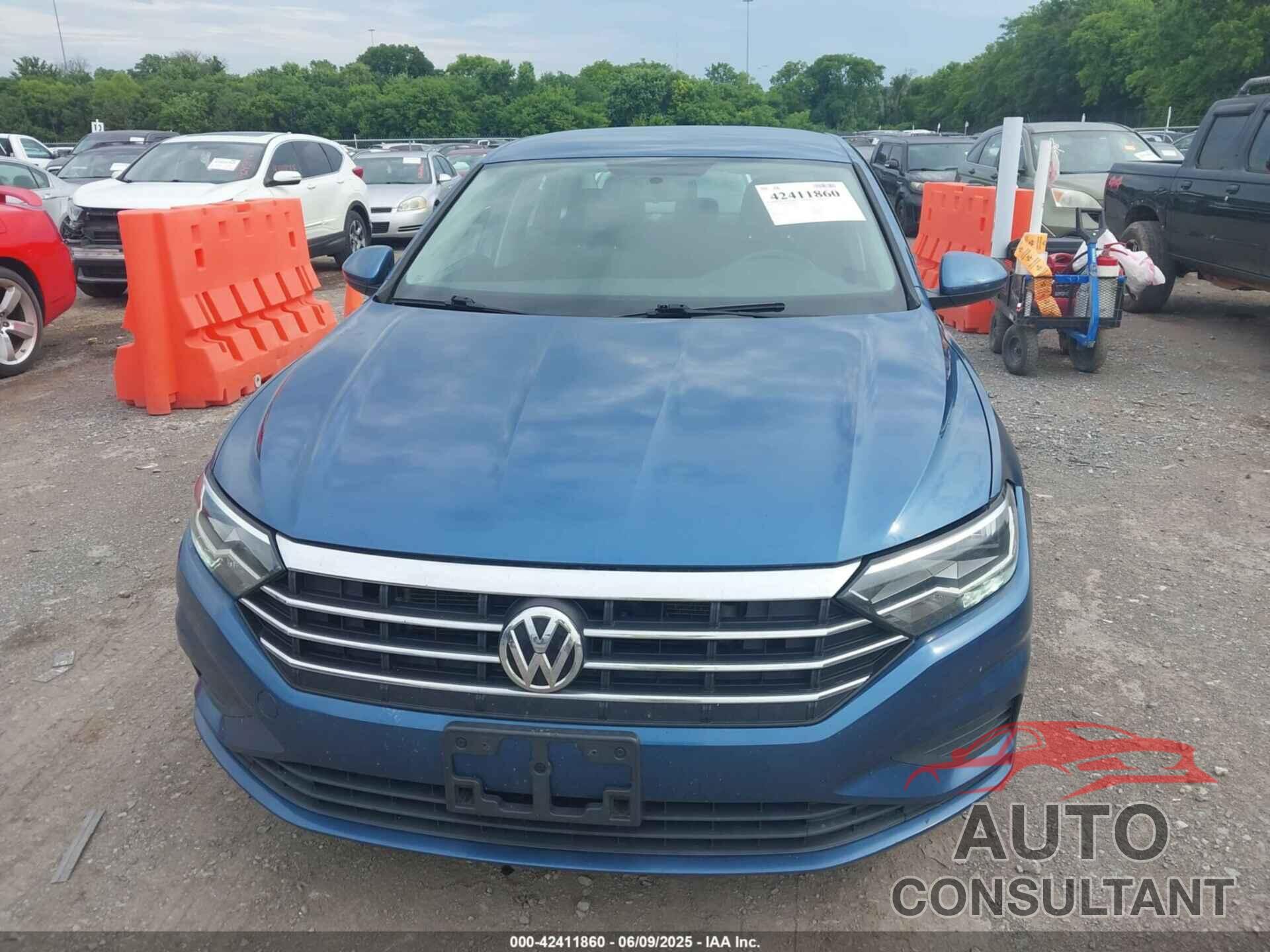VOLKSWAGEN JETTA 2019 - 3VWC57BU8KM085724