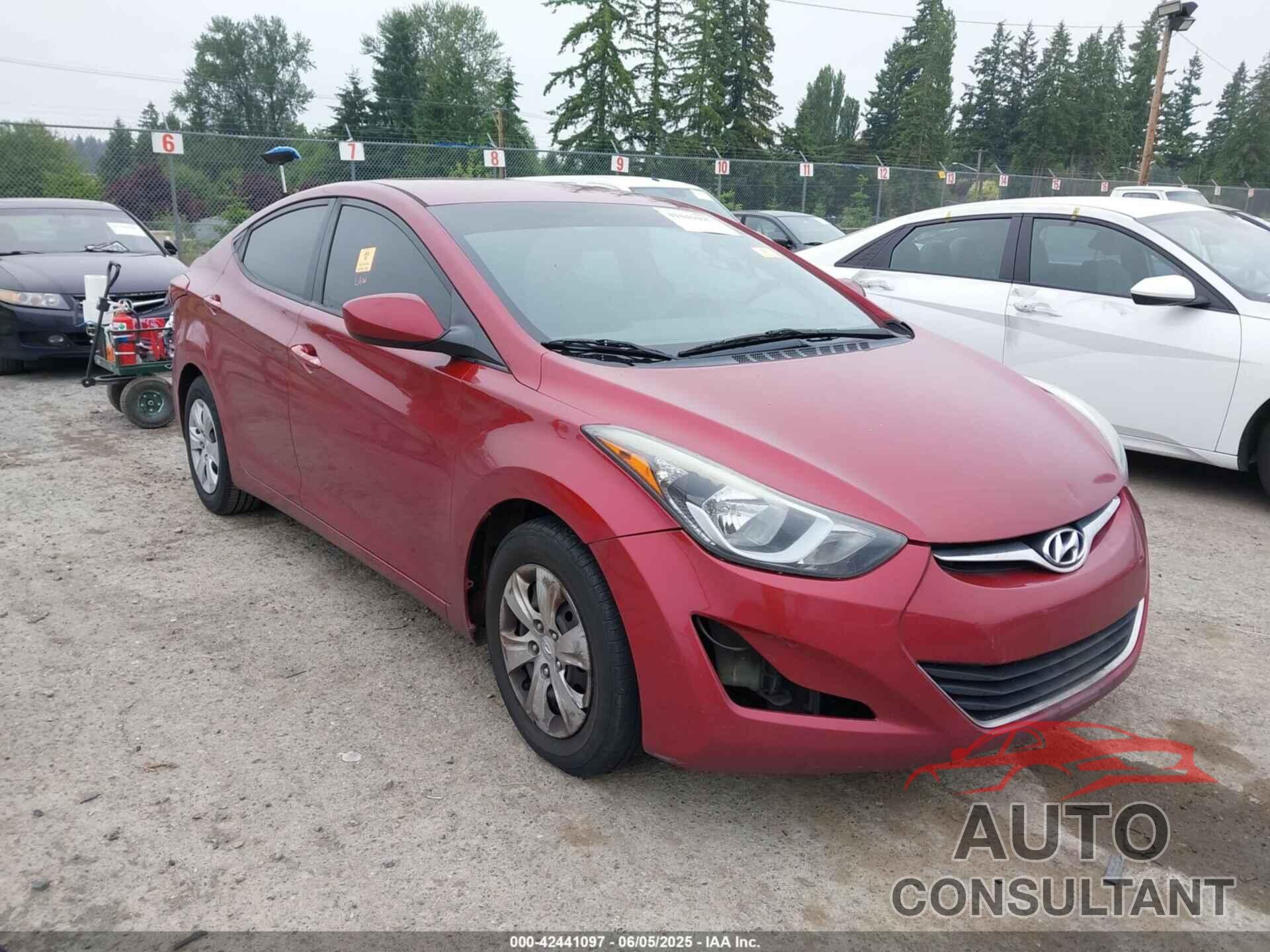 HYUNDAI ELANTRA 2016 - 5NPDH4AE3GH789527