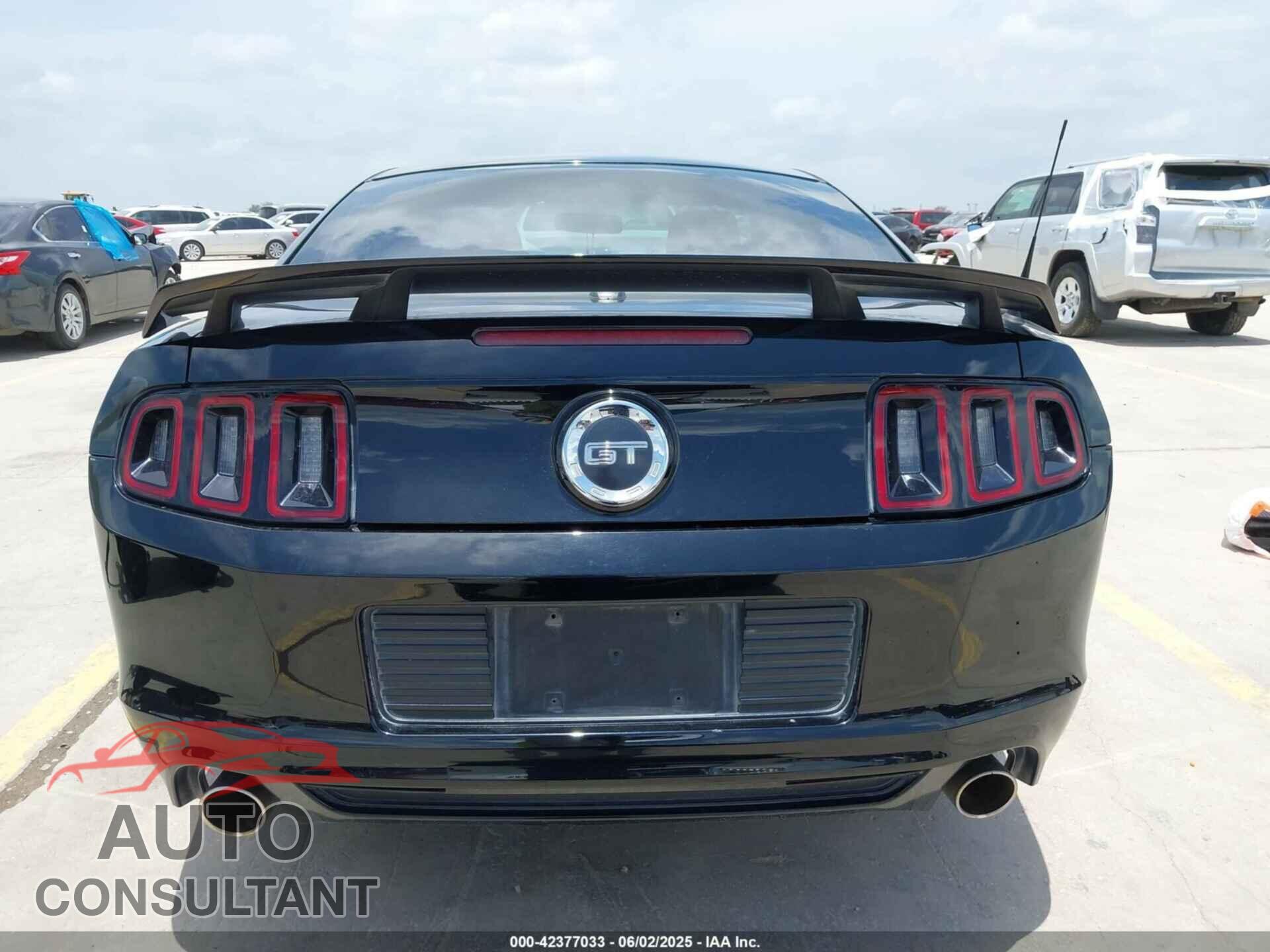 FORD MUSTANG 2014 - 1ZVBP8CF4E5326328