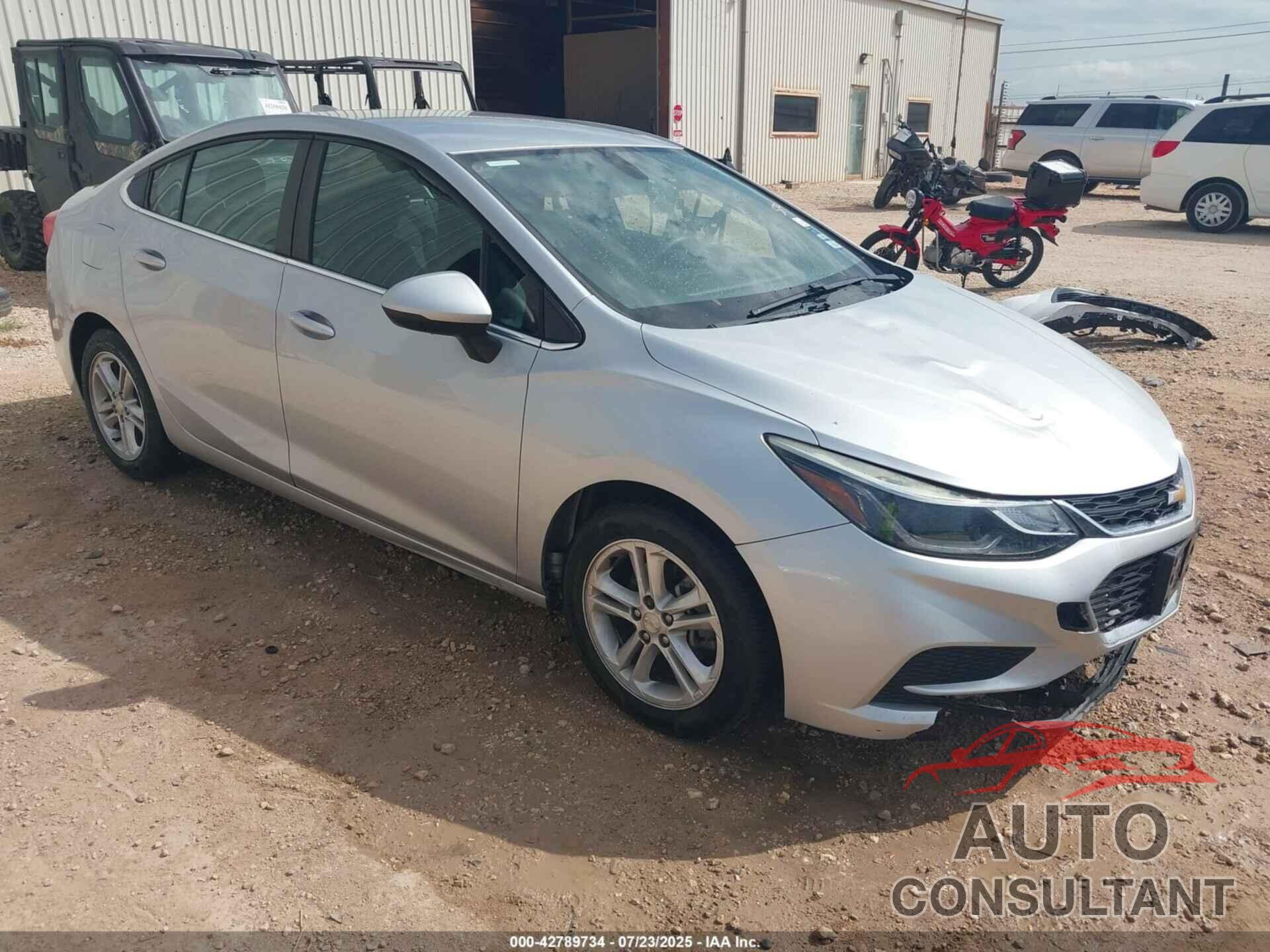 CHEVROLET CRUZE 2018 - 1G1BE5SM6J7174793