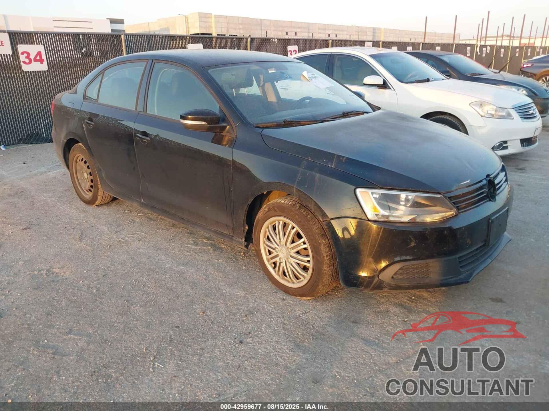 VOLKSWAGEN JETTA 2012 - 3VWDX7AJ8CM105056