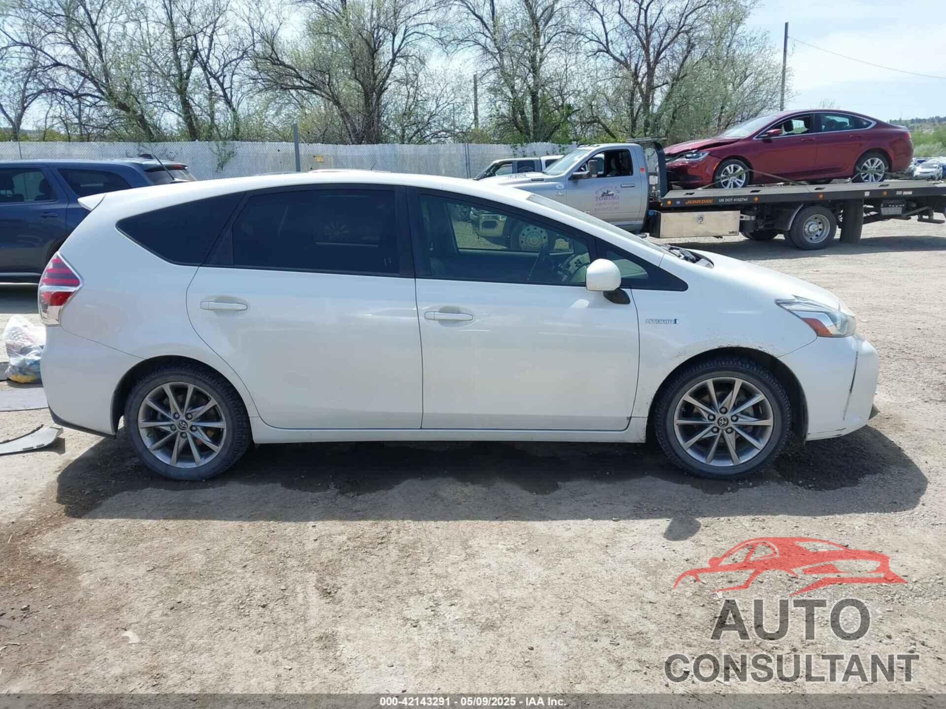 TOYOTA PRIUS V 2016 - JTDZN3EU6GJ047561