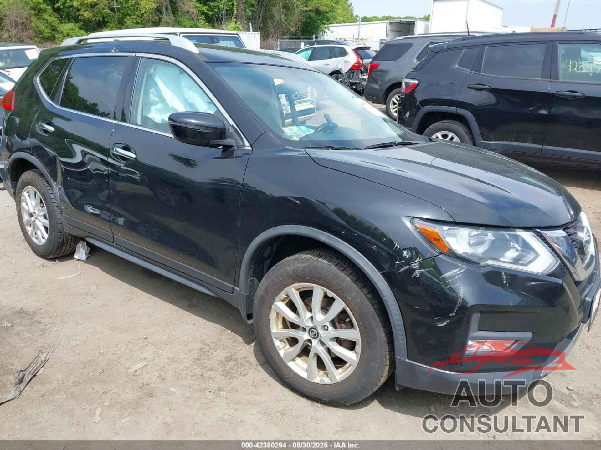 NISSAN ROGUE 2017 - JN8AT2MV2HW011530