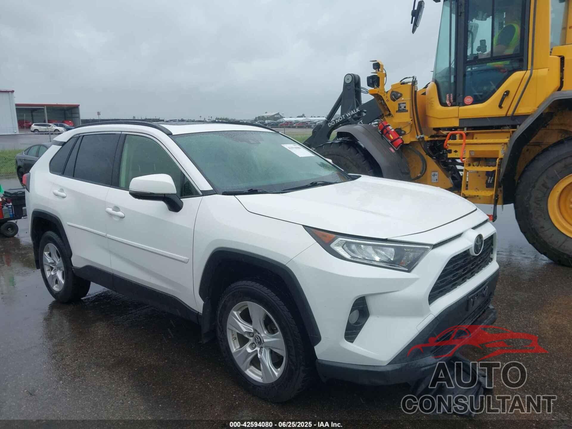 TOYOTA RAV4 2019 - JTMP1RFV4KD034134
