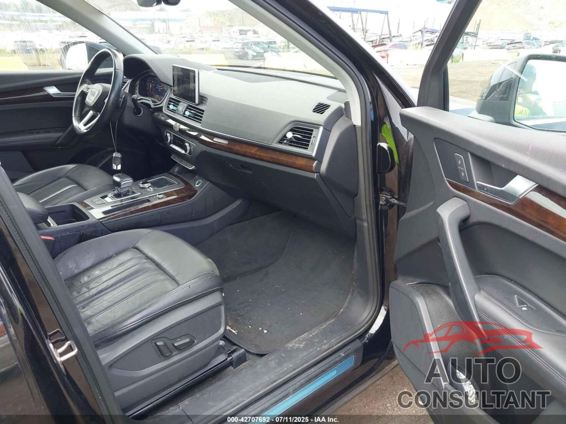 AUDI Q5 2019 - WA1BNAFY1K2034656