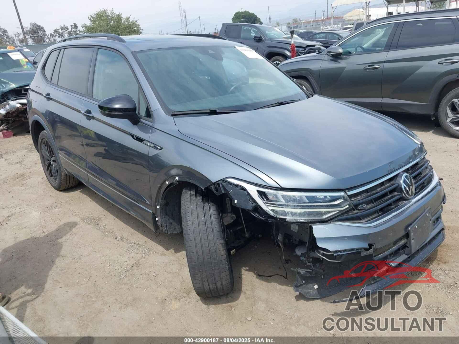 VOLKSWAGEN TIGUAN 2022 - 3VV8B7AXXNM014527
