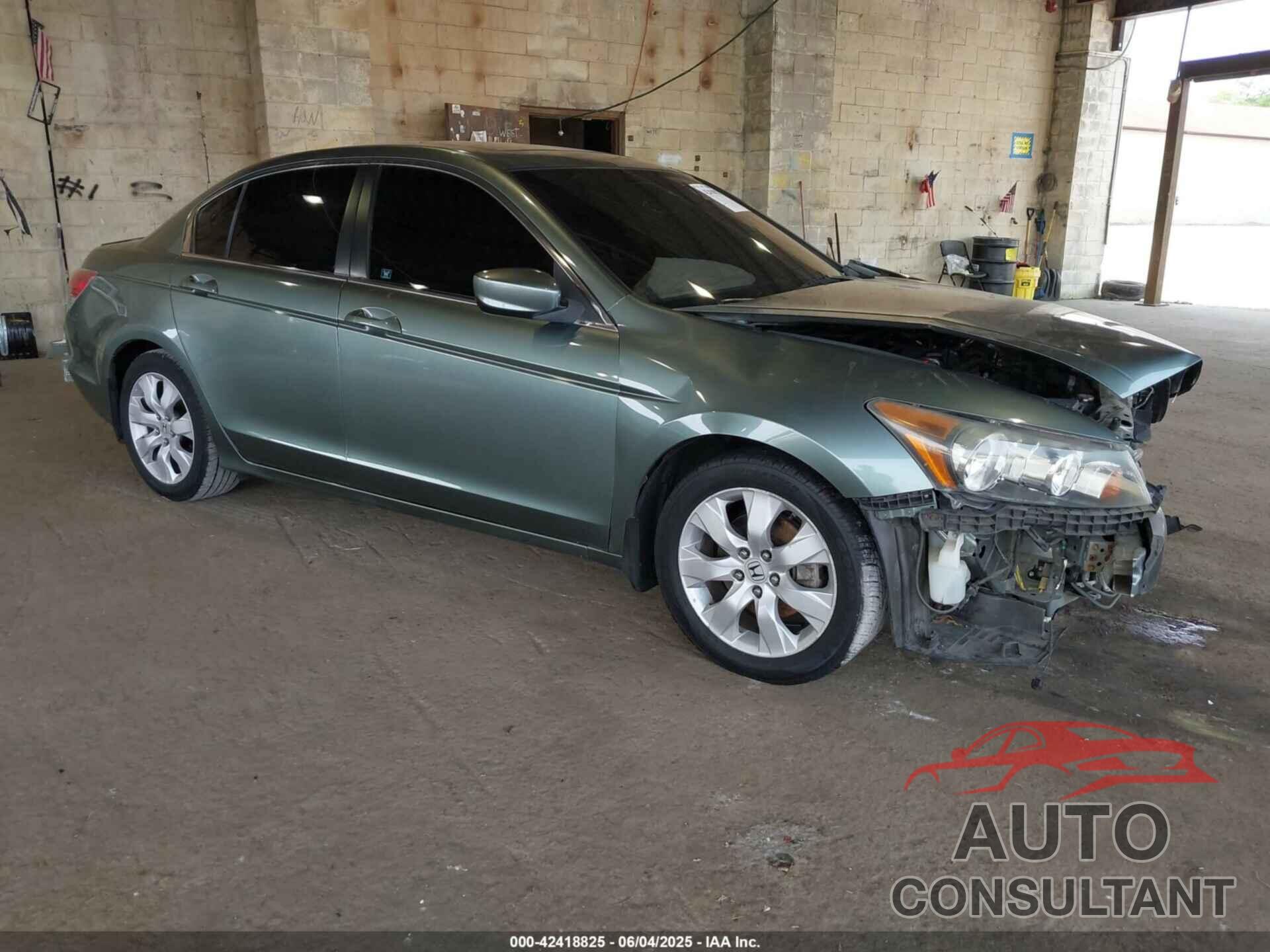 HONDA ACCORD 2010 - 1HGCP2F82AA135494