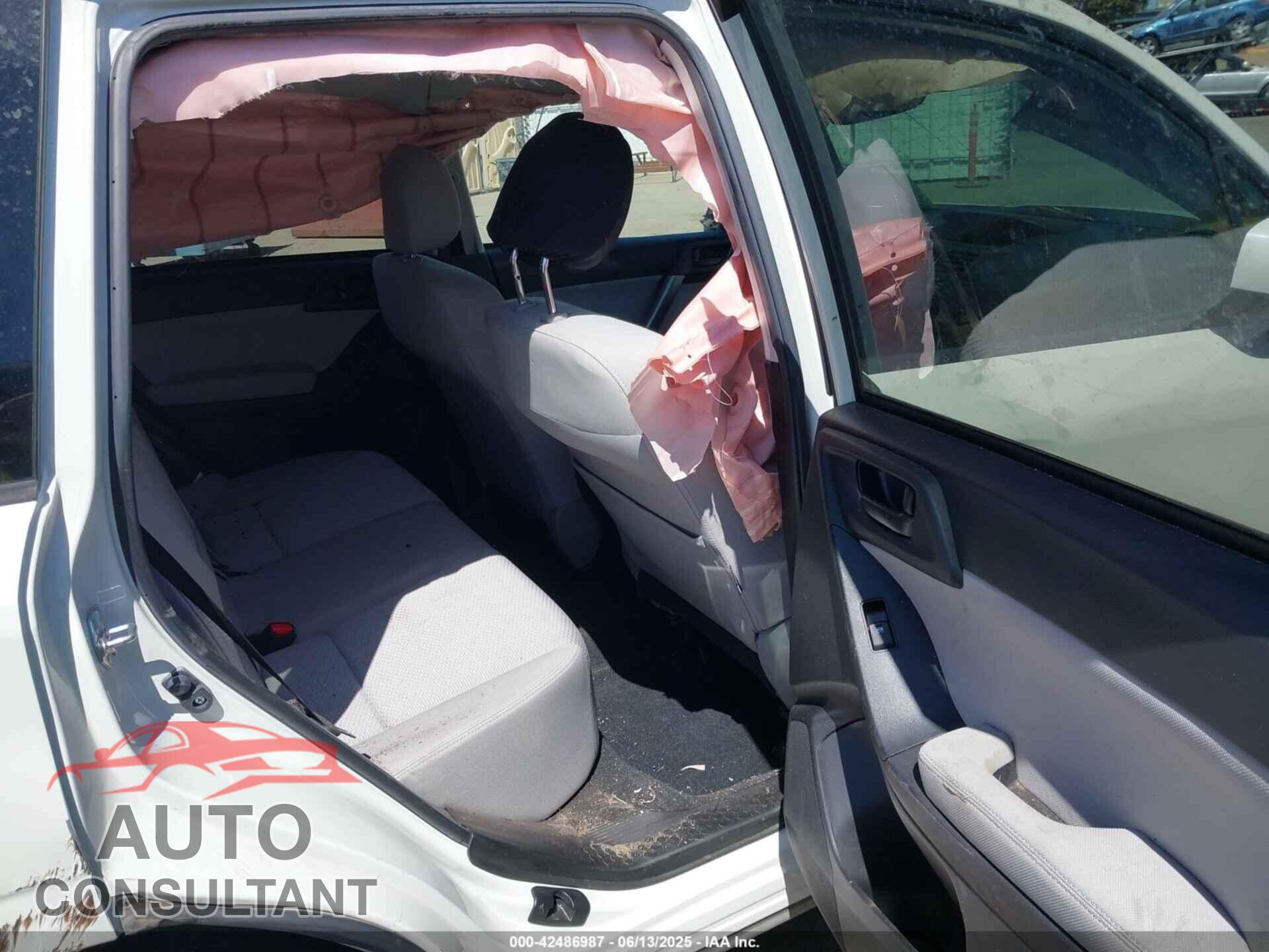 SUBARU FORESTER 2015 - JF2SJADC8FH515954