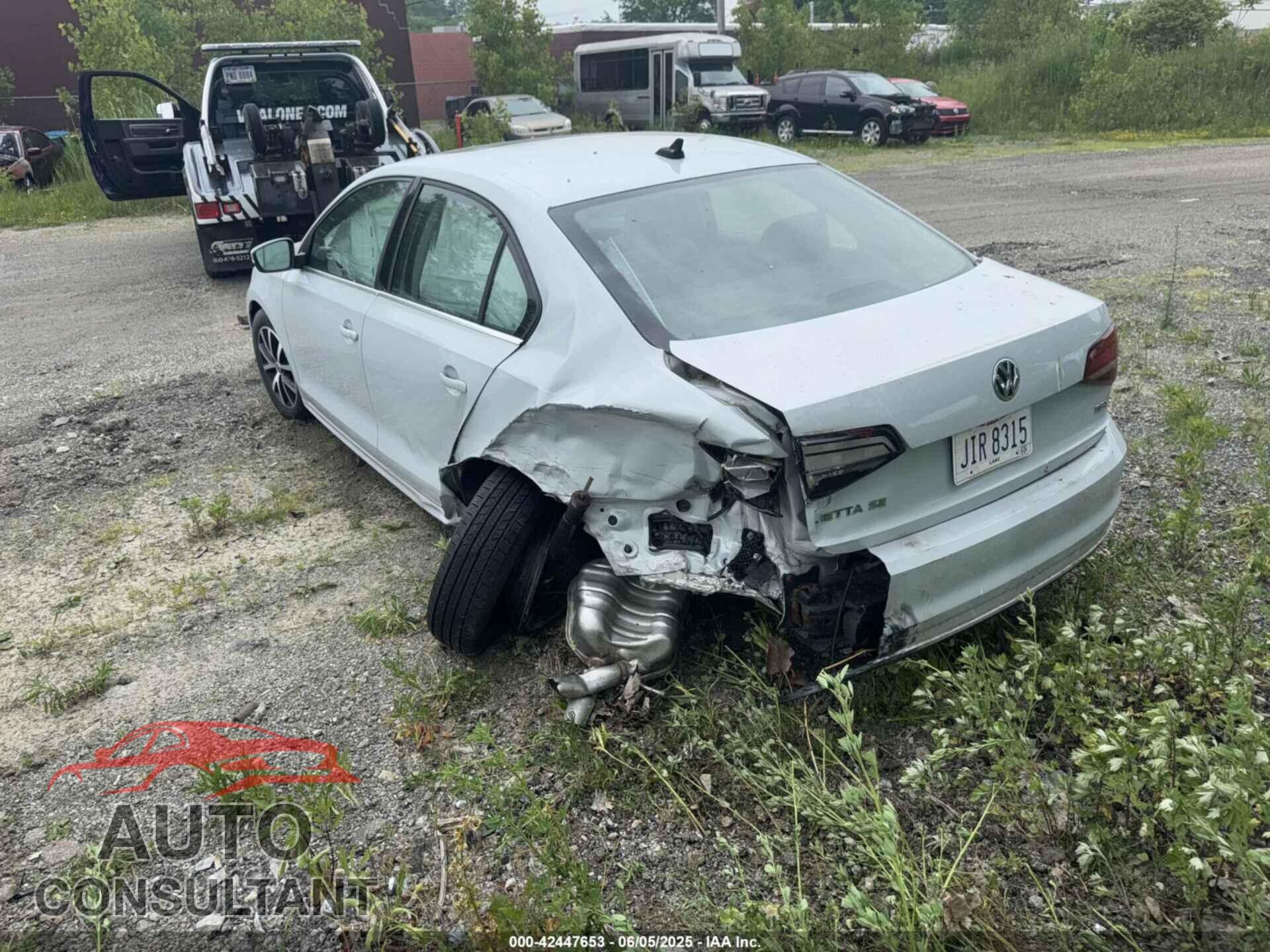 VOLKSWAGEN JETTA 2017 - 3VWDB7AJ5HM273663