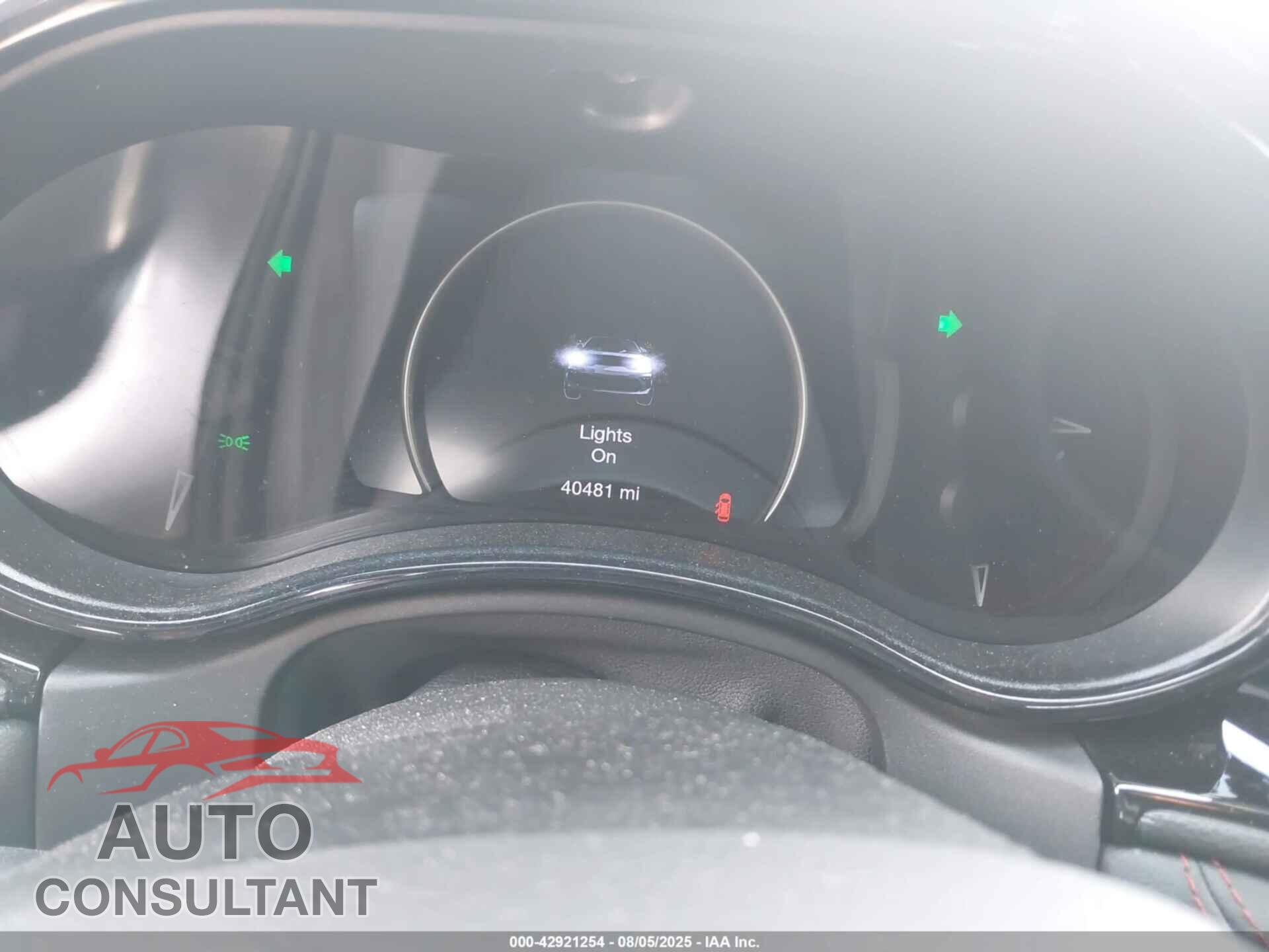 DODGE DURANGO 2023 - 1C4SDHCT8PC589776