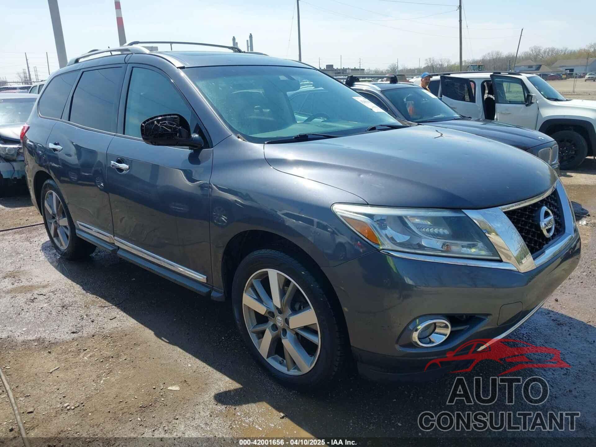 NISSAN PATHFINDER 2013 - 5N1AR2MM2DC628287