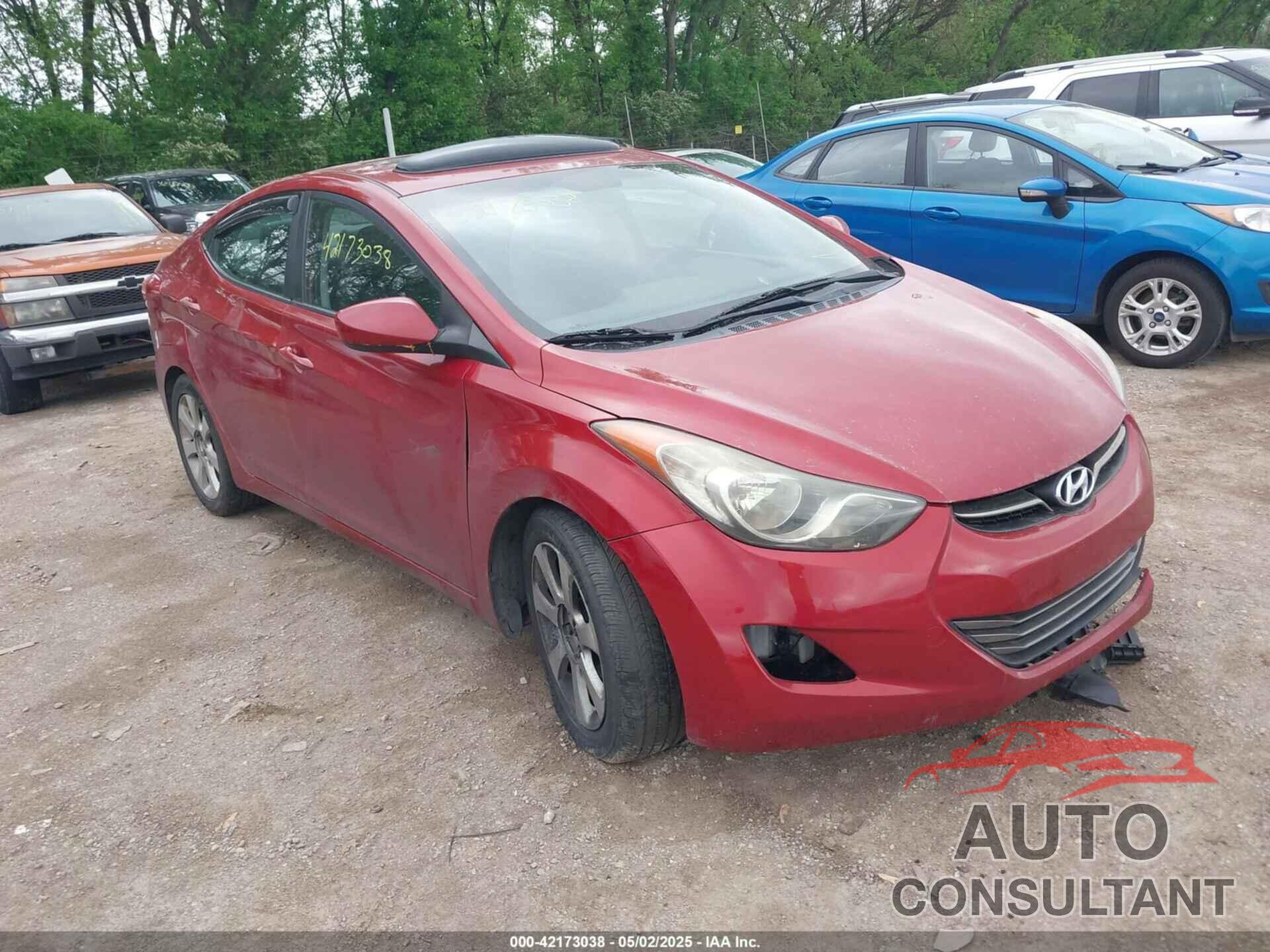 HYUNDAI ELANTRA 2012 - KMHDH4AE7CU318637