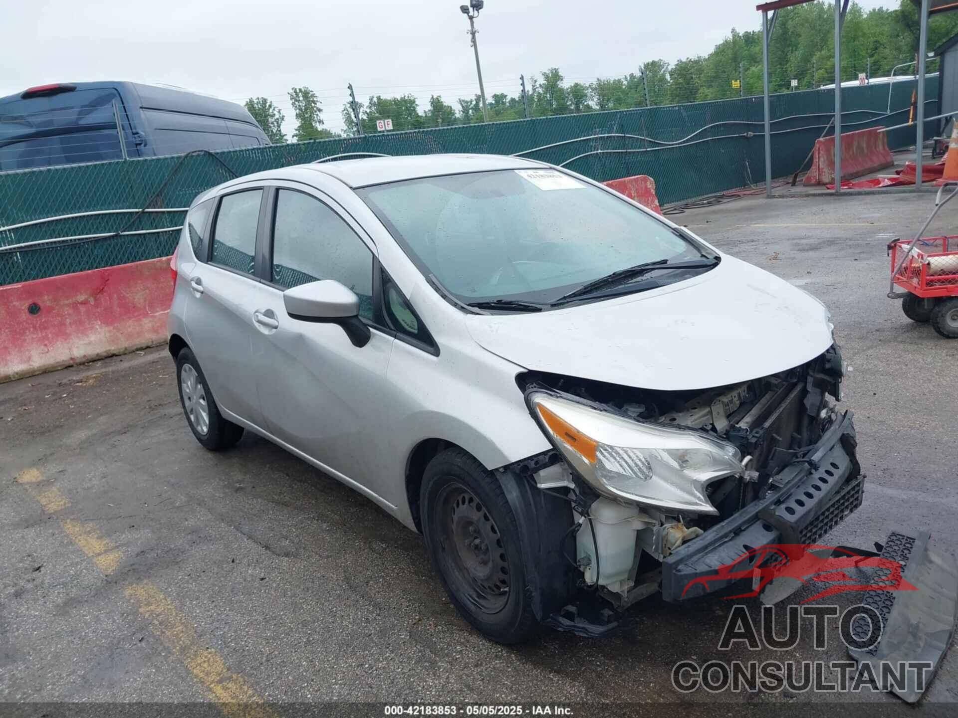 NISSAN VERSA NOTE 2015 - 3N1CE2CP9FL406960