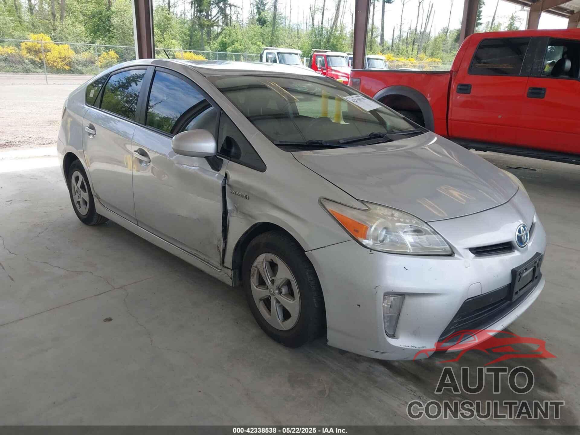 TOYOTA PRIUS 2015 - JTDKN3DU8F0427475