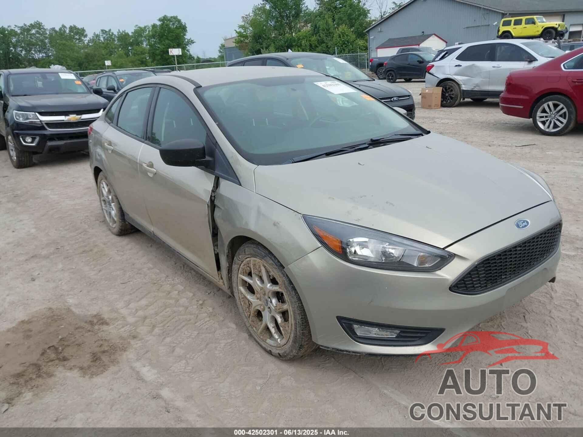 FORD FOCUS 2015 - 1FADP3F28FL333048