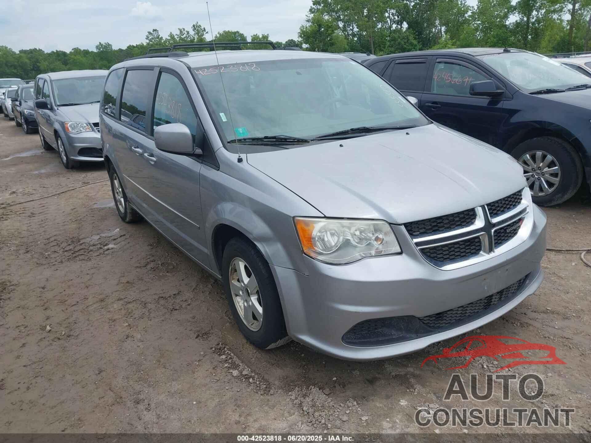 DODGE GRAND CARAVAN 2013 - 2C4RDGCG5DR553560