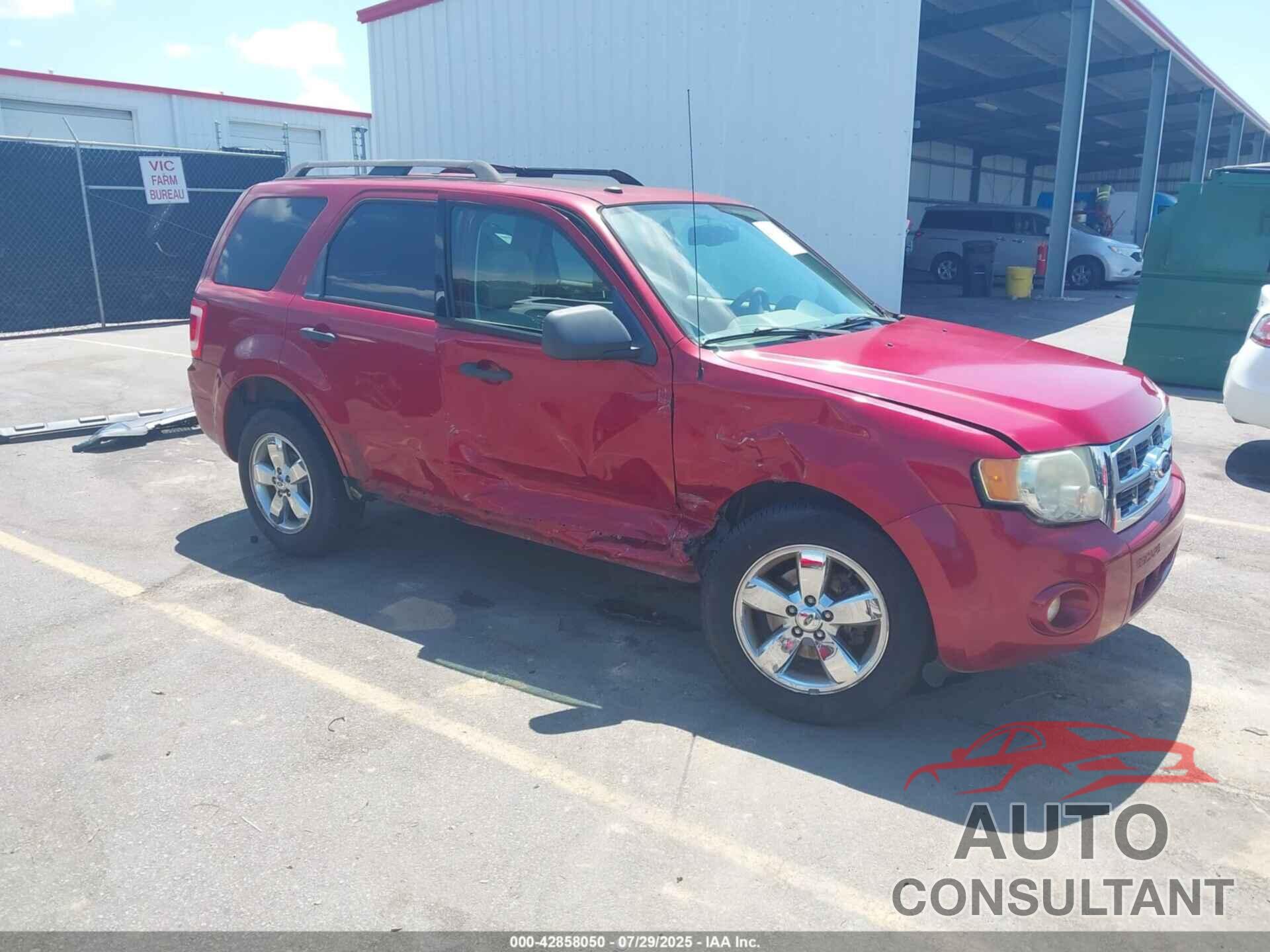FORD ESCAPE 2011 - 1FMCU0D78BKA36501
