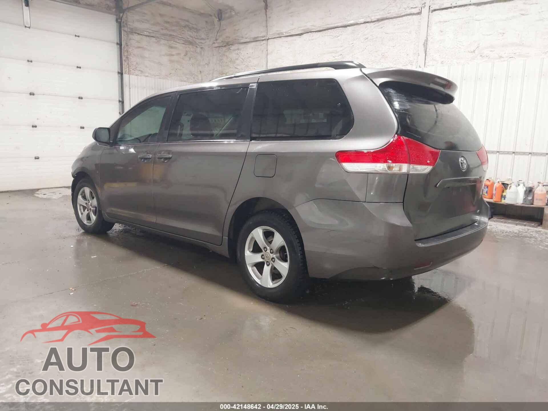 TOYOTA SIENNA 2012 - 5TDKK3DC3CS245840