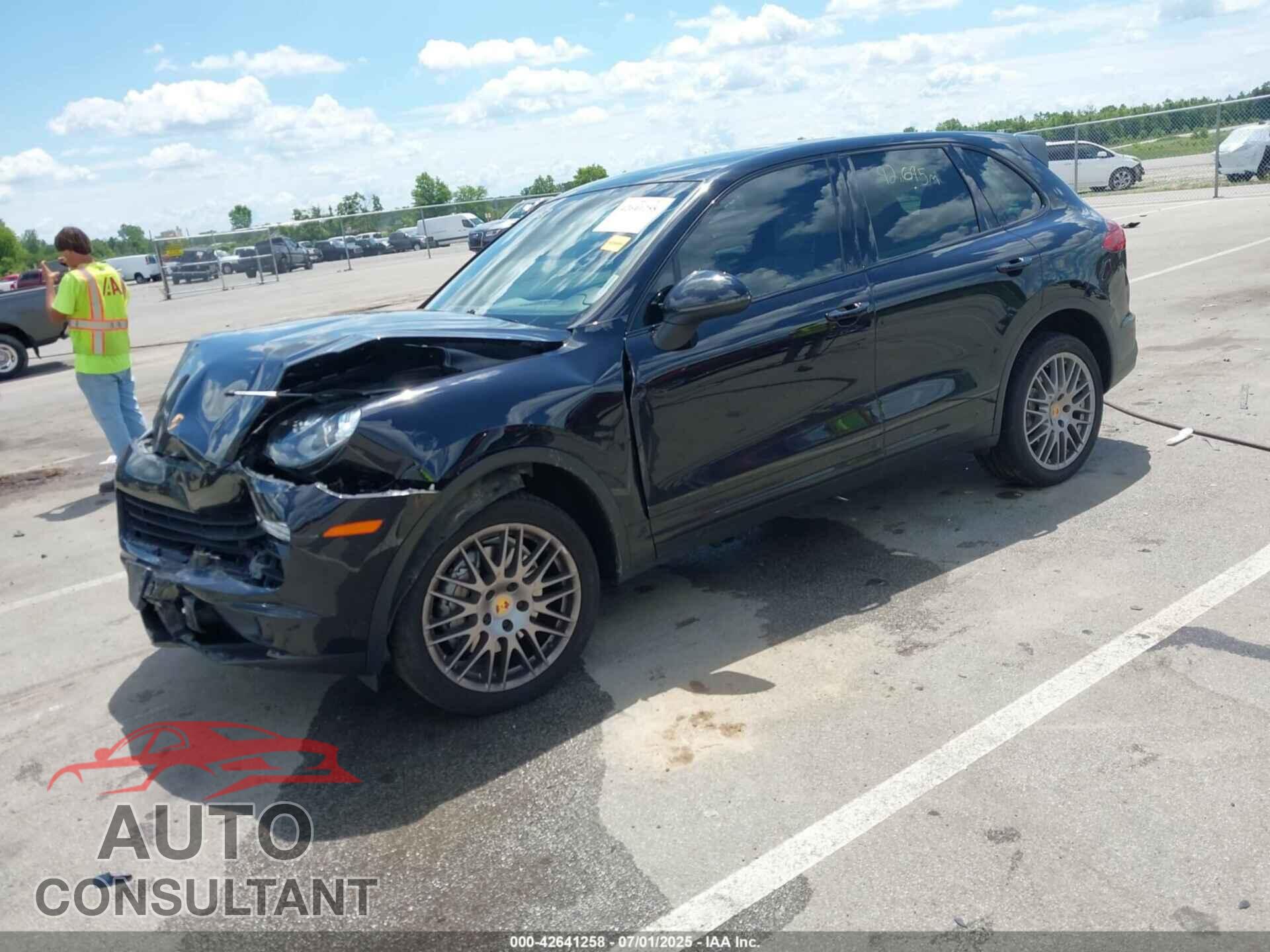 PORSCHE CAYENNE 2016 - WP1AB2A26GLA95813