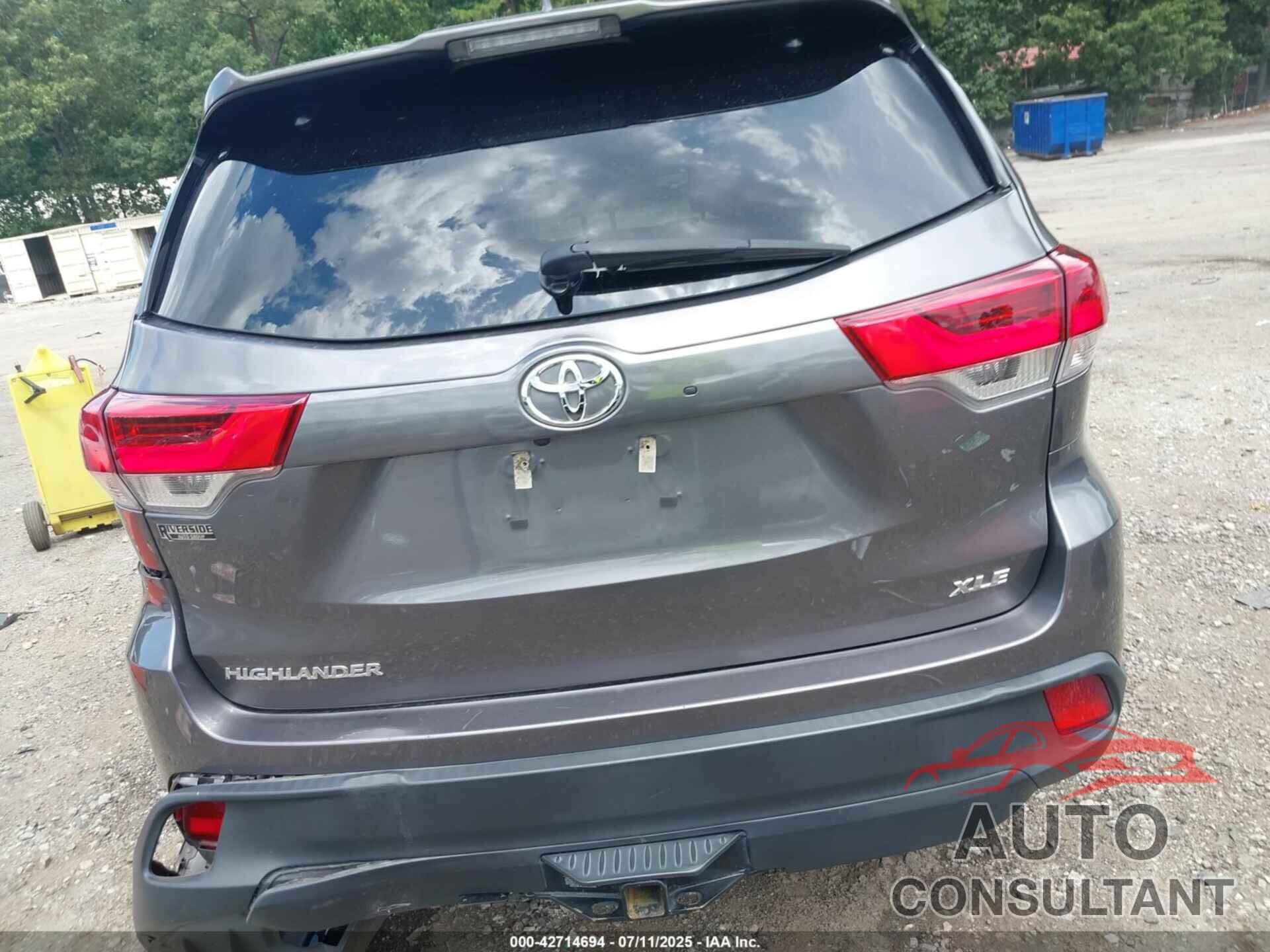TOYOTA HIGHLANDER 2019 - 5TDKZRFH7KS318956