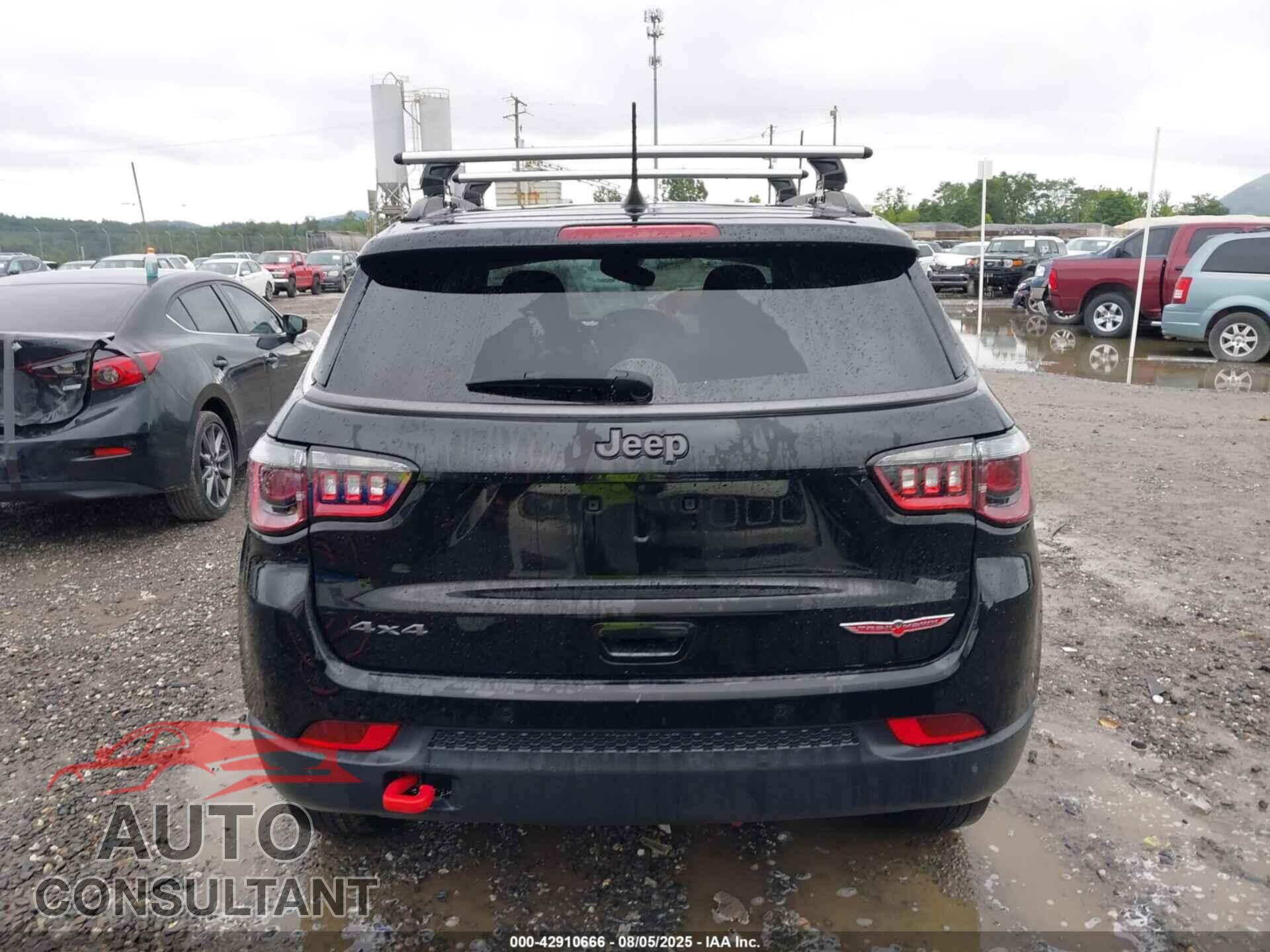 JEEP COMPASS 2021 - 3C4NJDDB5MT540149