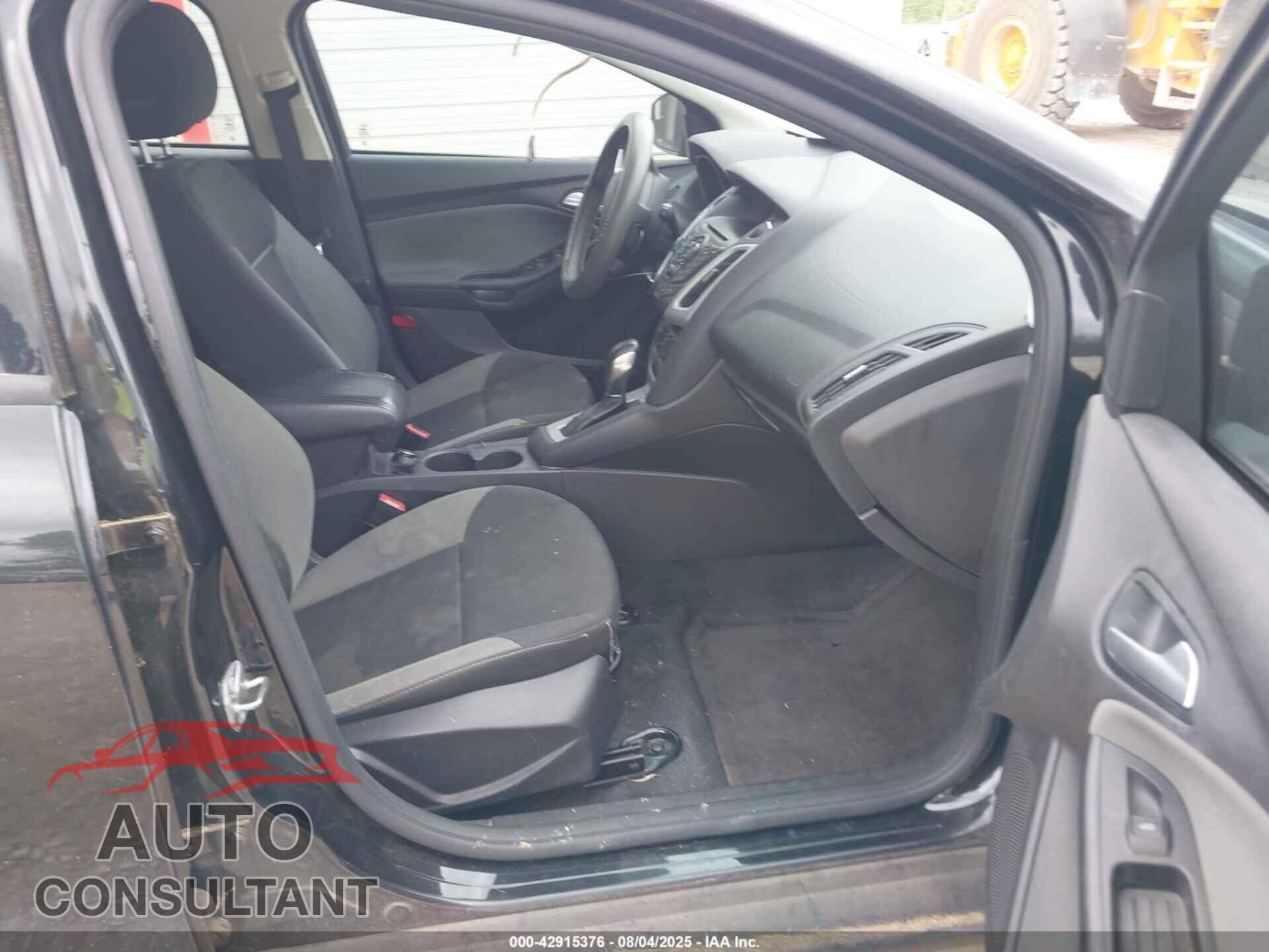 FORD FOCUS 2014 - 1FADP3K20EL355128