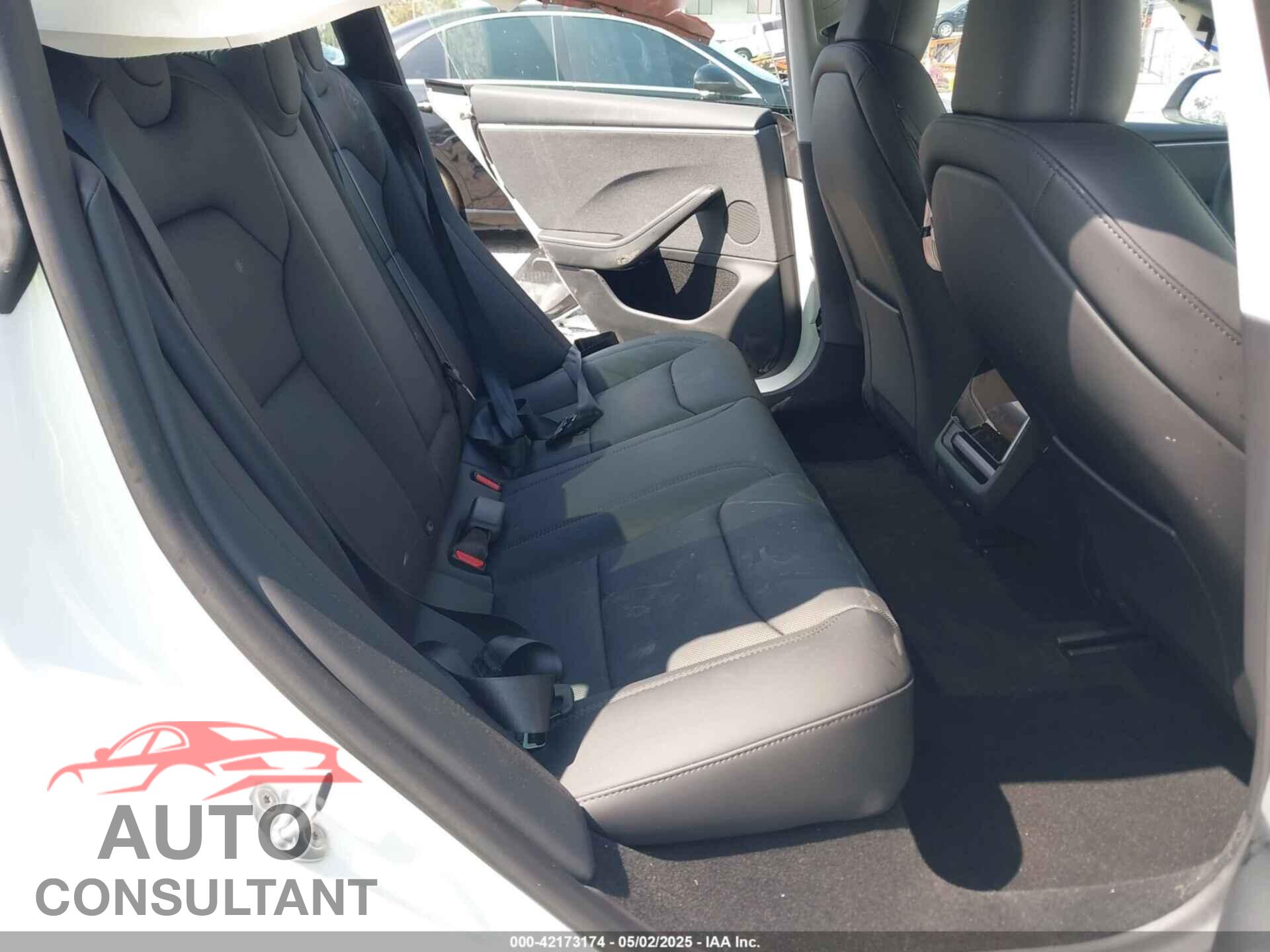 TESLA MODEL 3 2025 - 5YJ3E1EA3SF929514