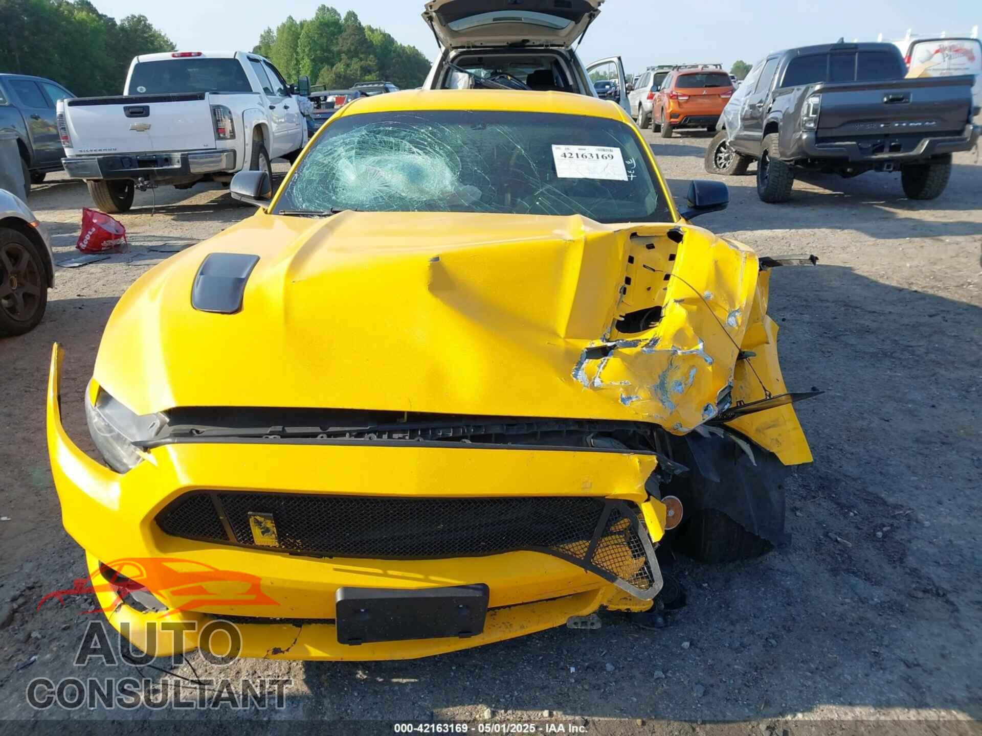 FORD MUSTANG 2015 - 1FA6P8CF3F5403329