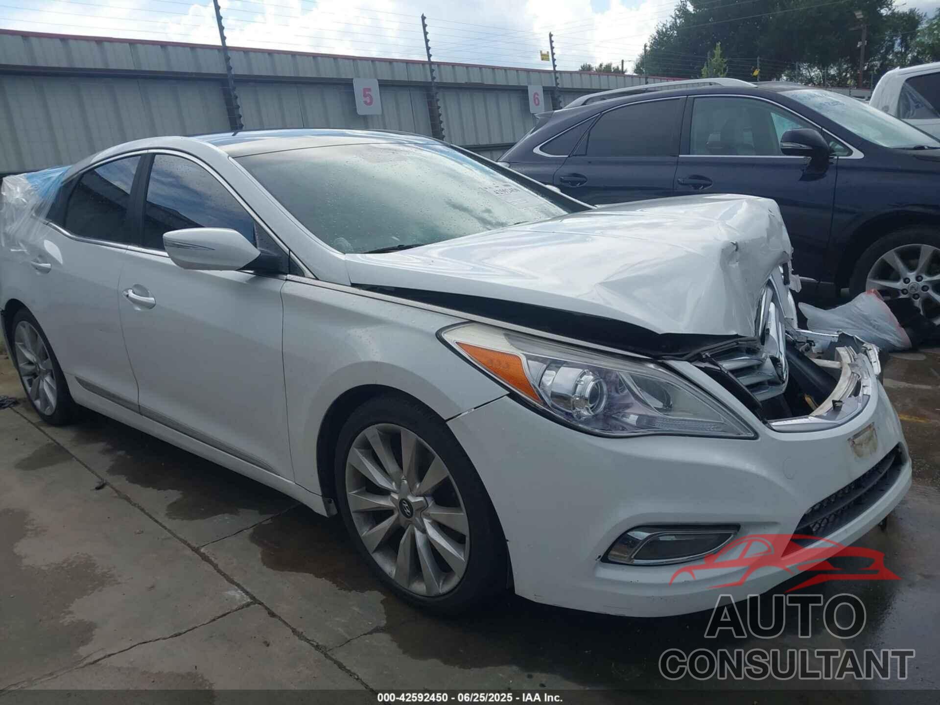 HYUNDAI AZERA 2013 - KMHFH4JG8DA319731