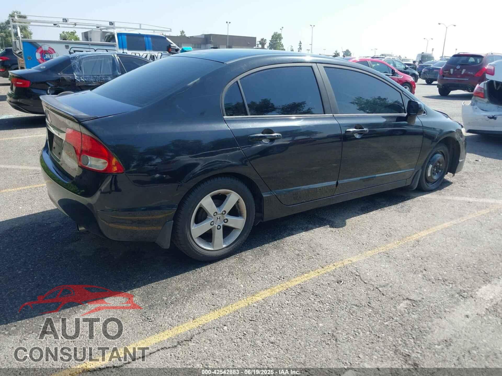 HONDA CIVIC 2009 - 19XFA16639E045043