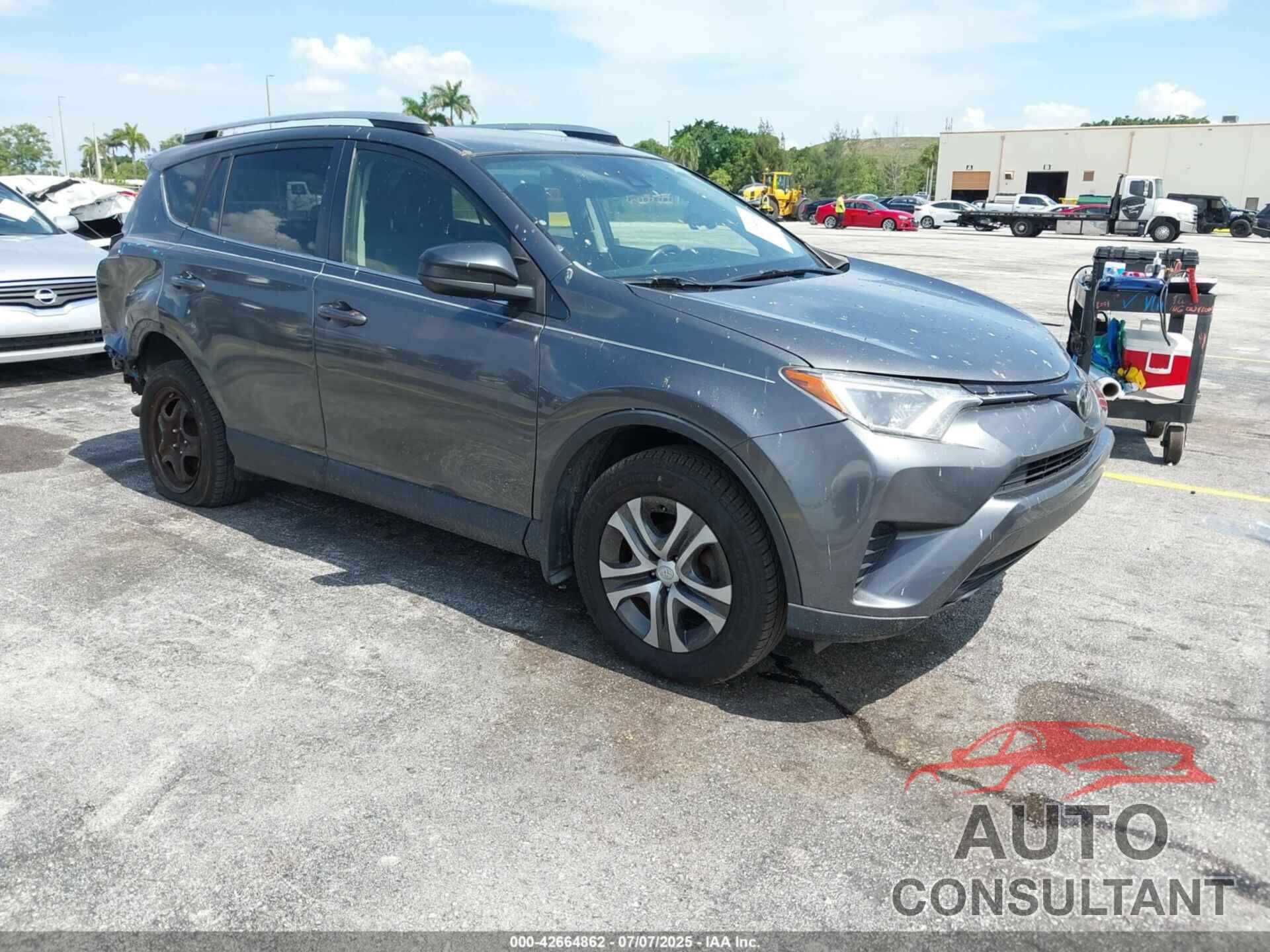 TOYOTA RAV4 2017 - JTMZFREV0HJ105710