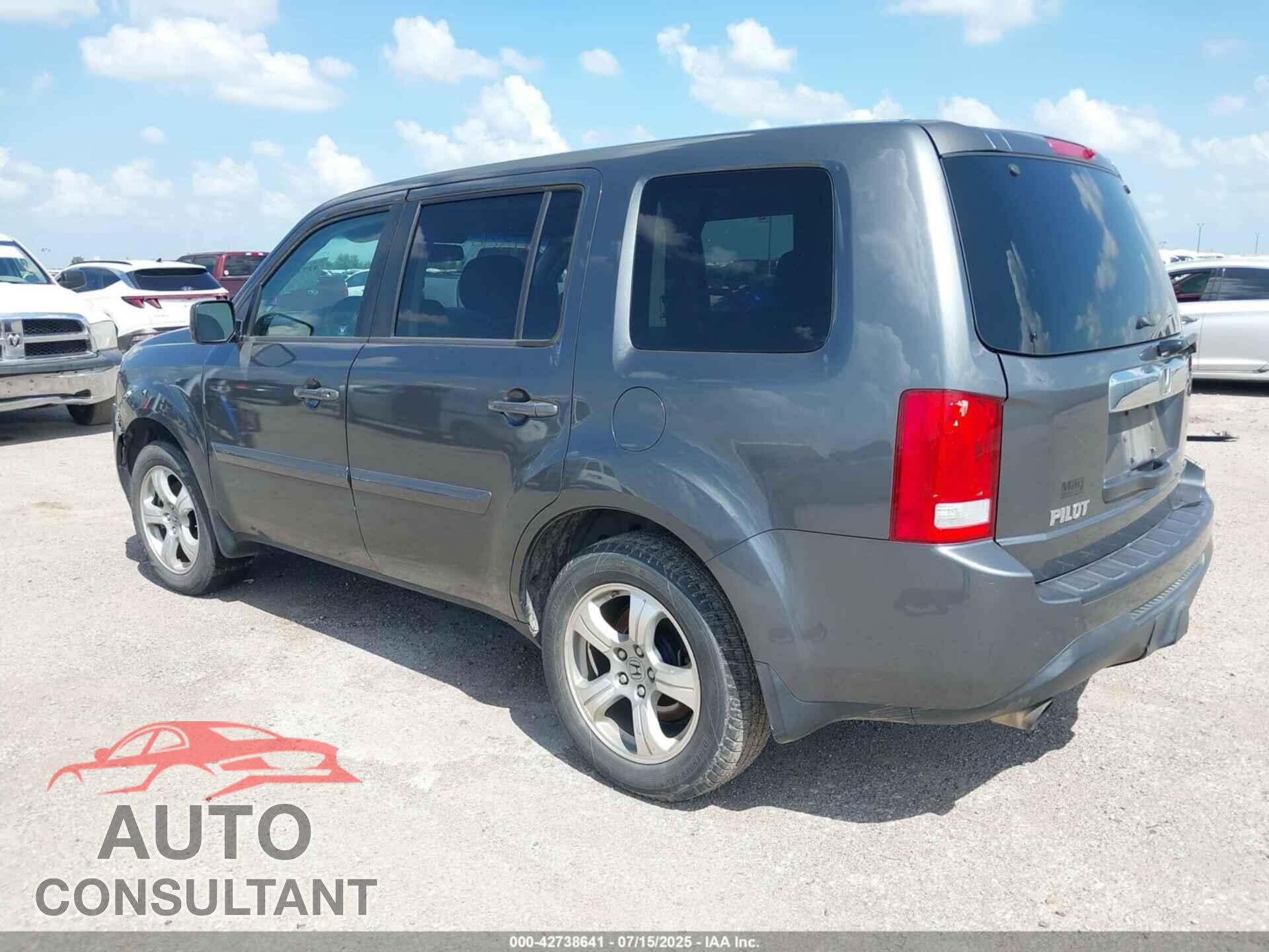 HONDA PILOT 2012 - 5FNYF3H60CB027653