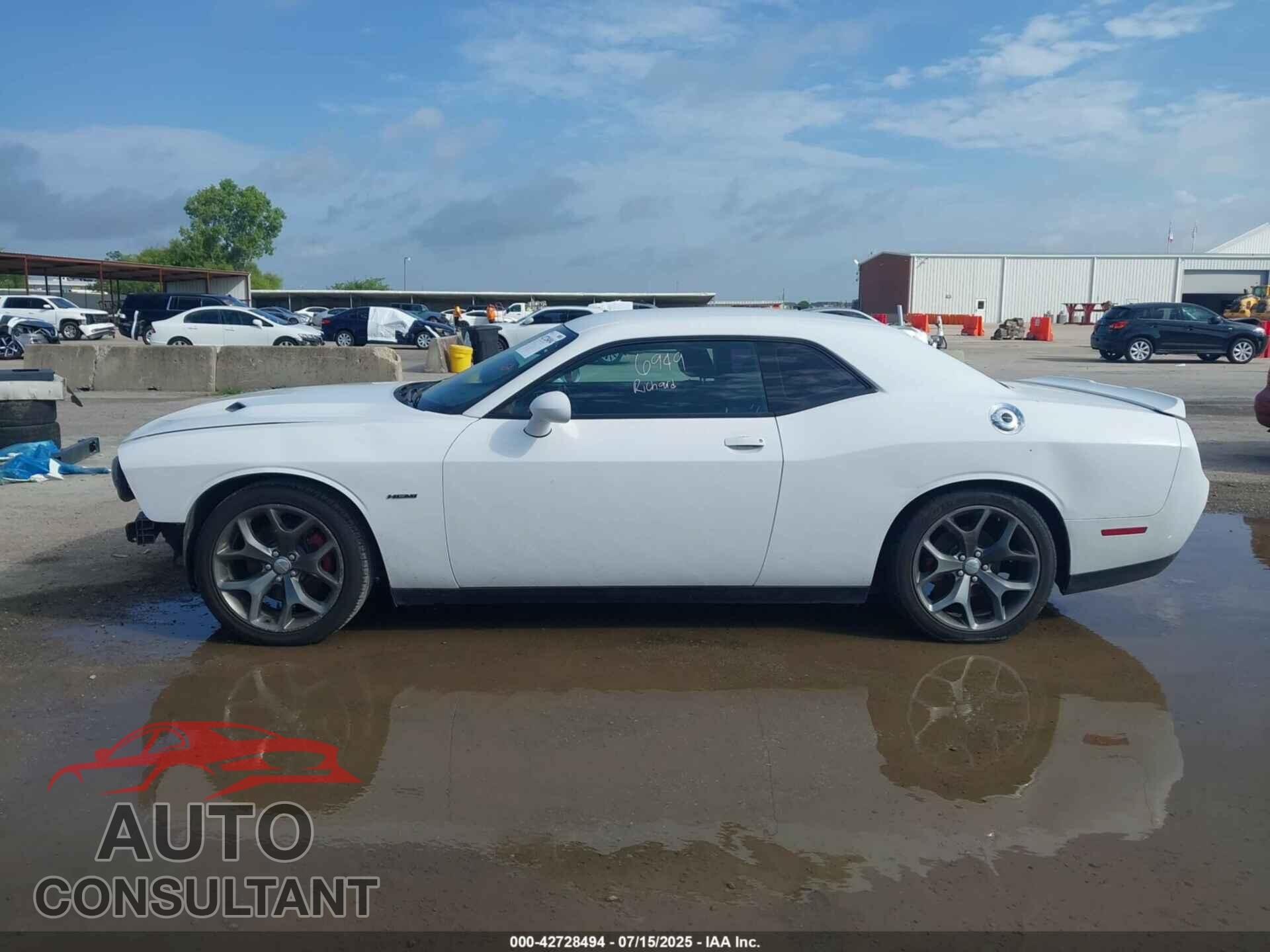 DODGE CHALLENGER 2015 - 2C3CDZAT3FH843343