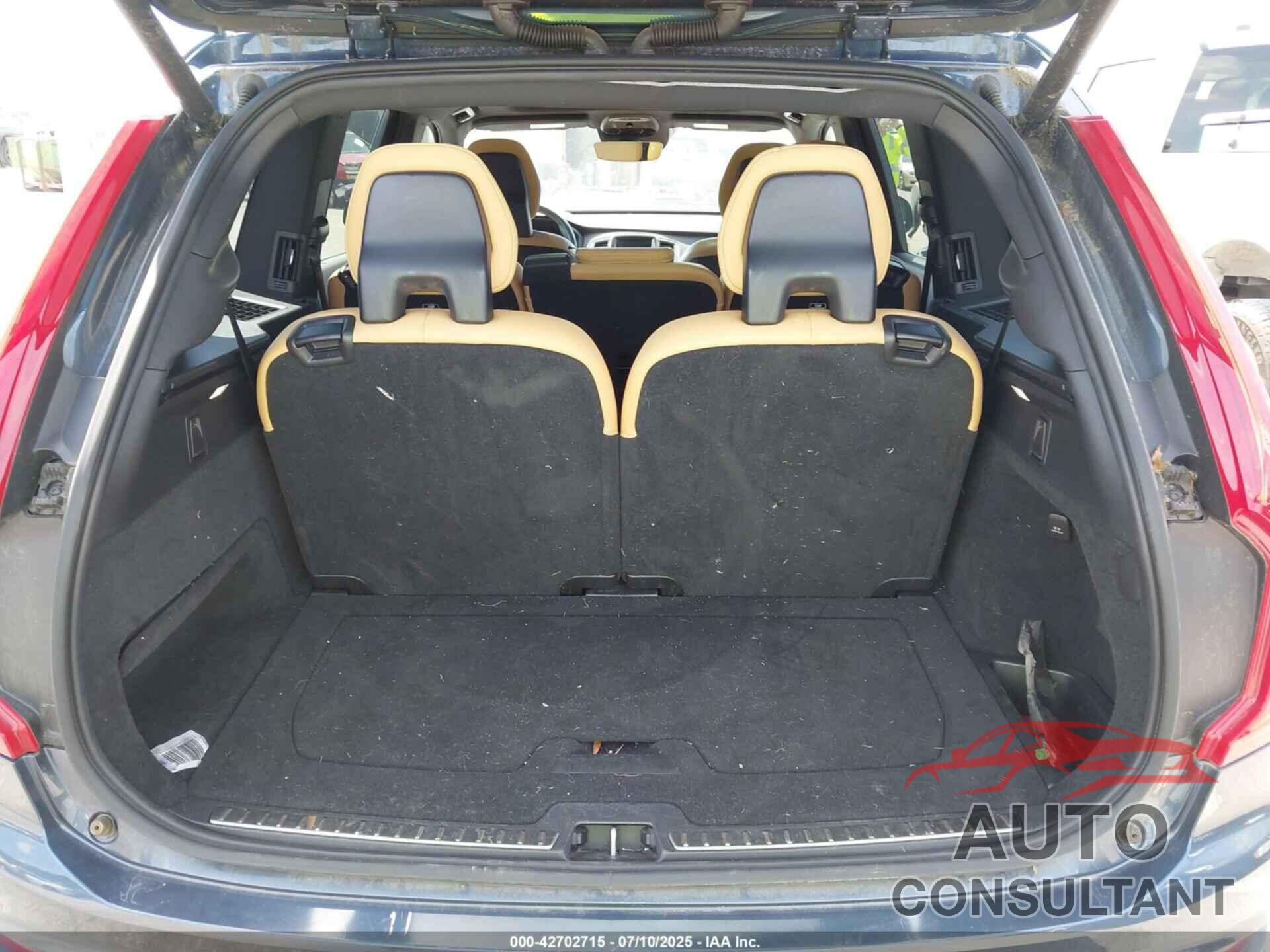VOLVO XC90 2018 - YV4A22PK9J1372401