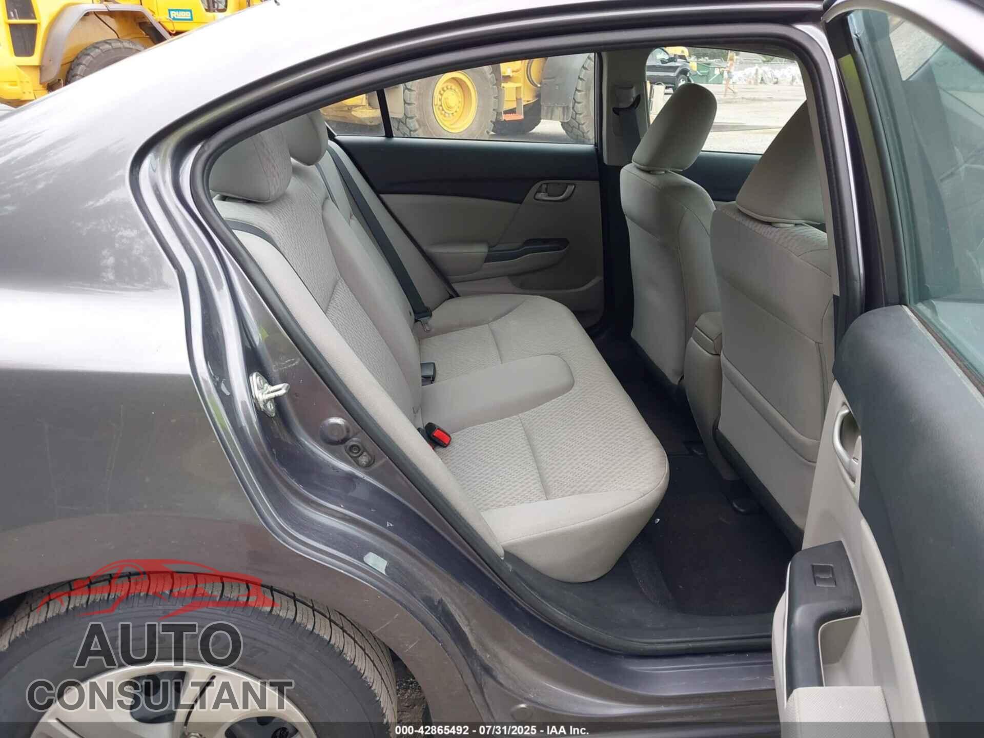 HONDA CIVIC 2014 - 19XFB2F50EE058496