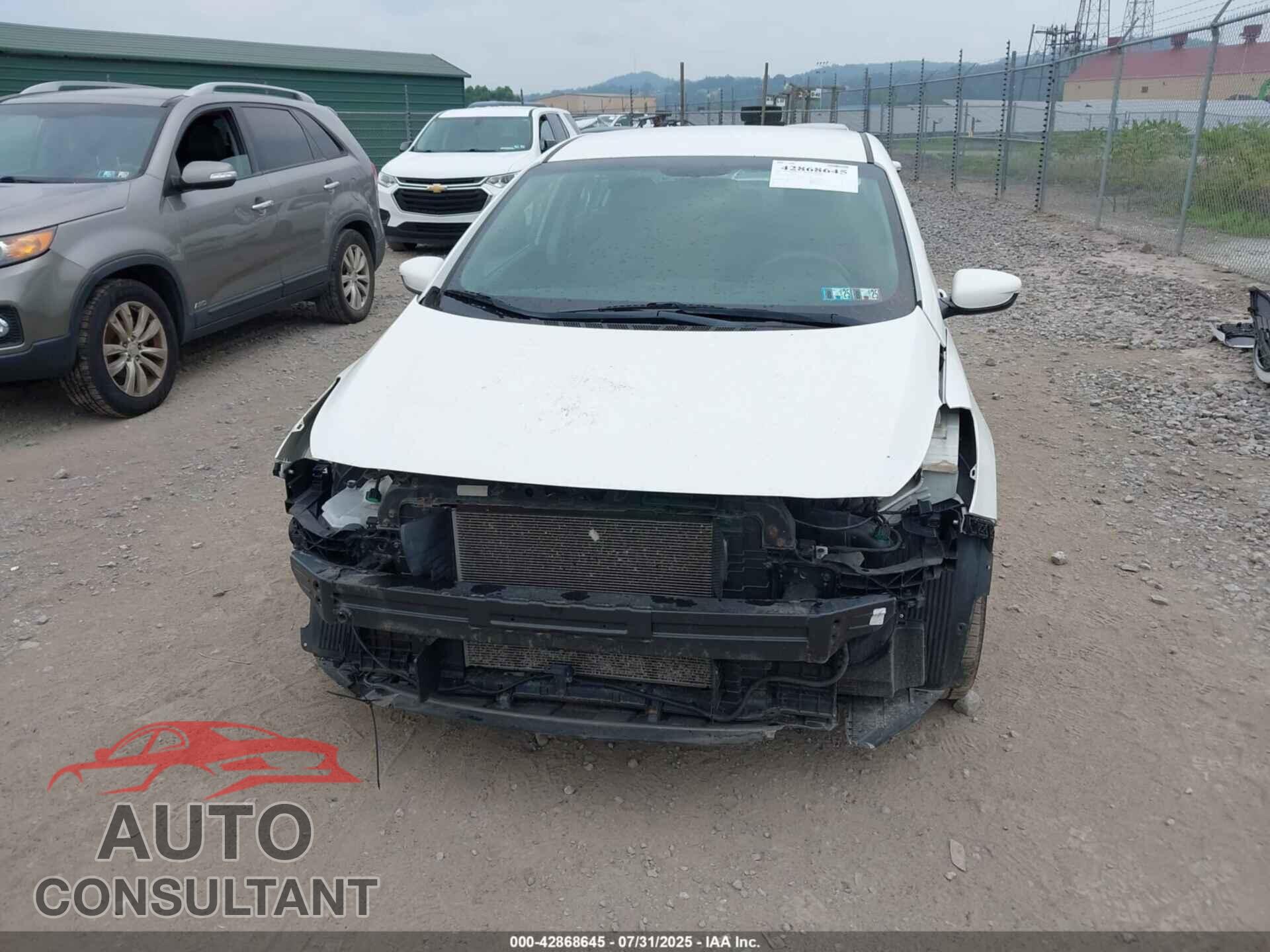 KIA FORTE 2017 - 3KPFK4A74HE030404