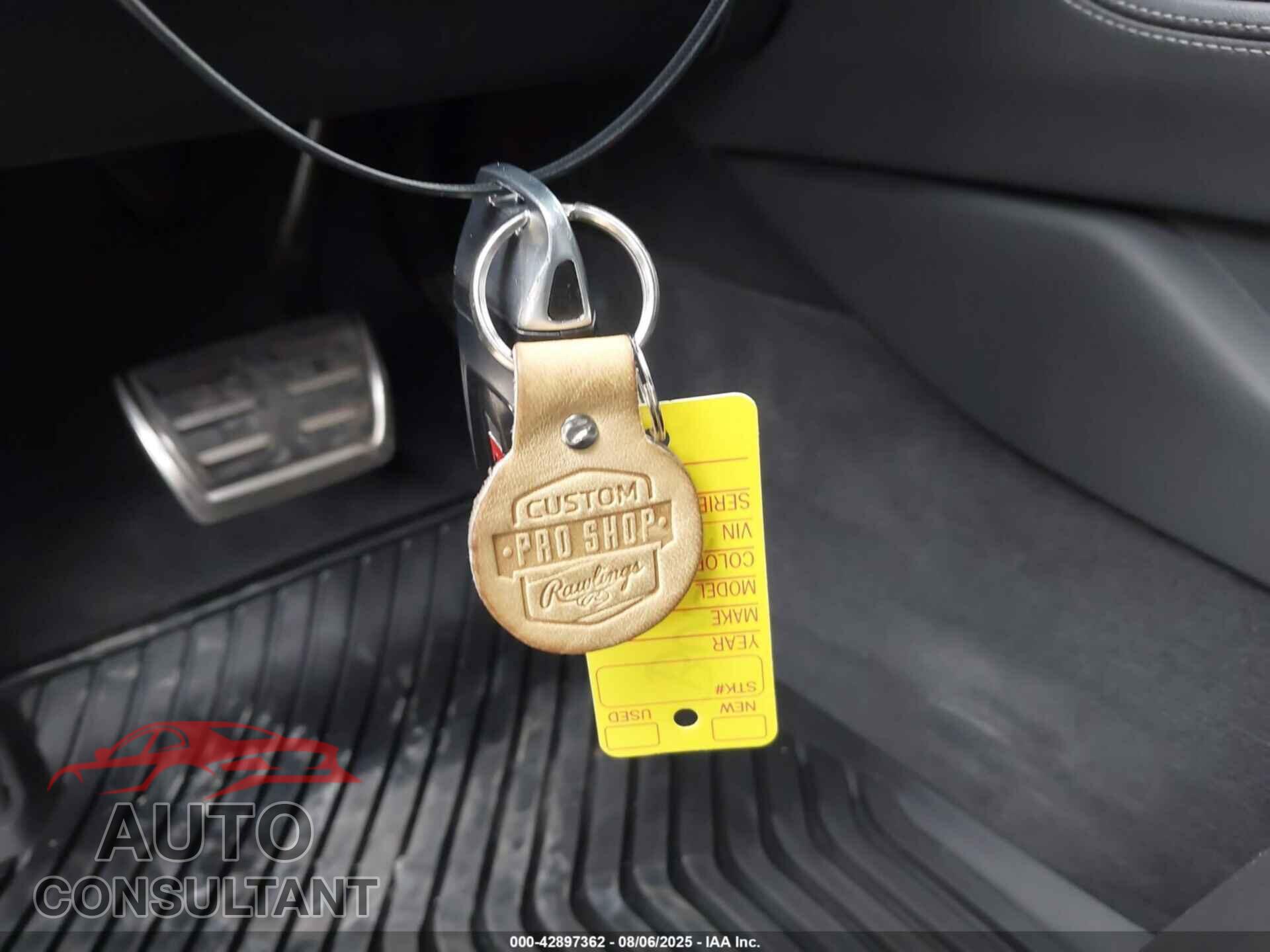 AUDI S4 2019 - WAUB4AF41KA044595