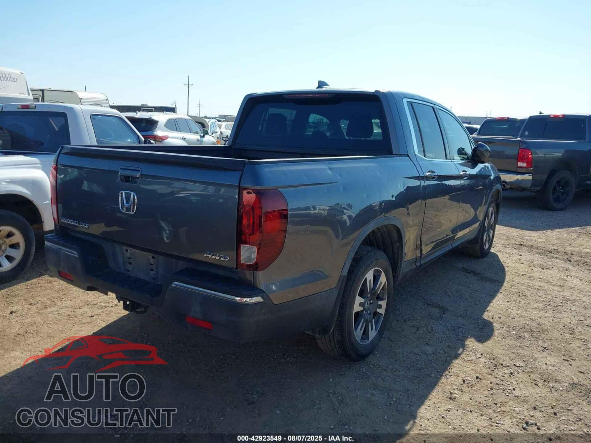 HONDA RIDGELINE 2017 - 5FPYK3F54HB015820