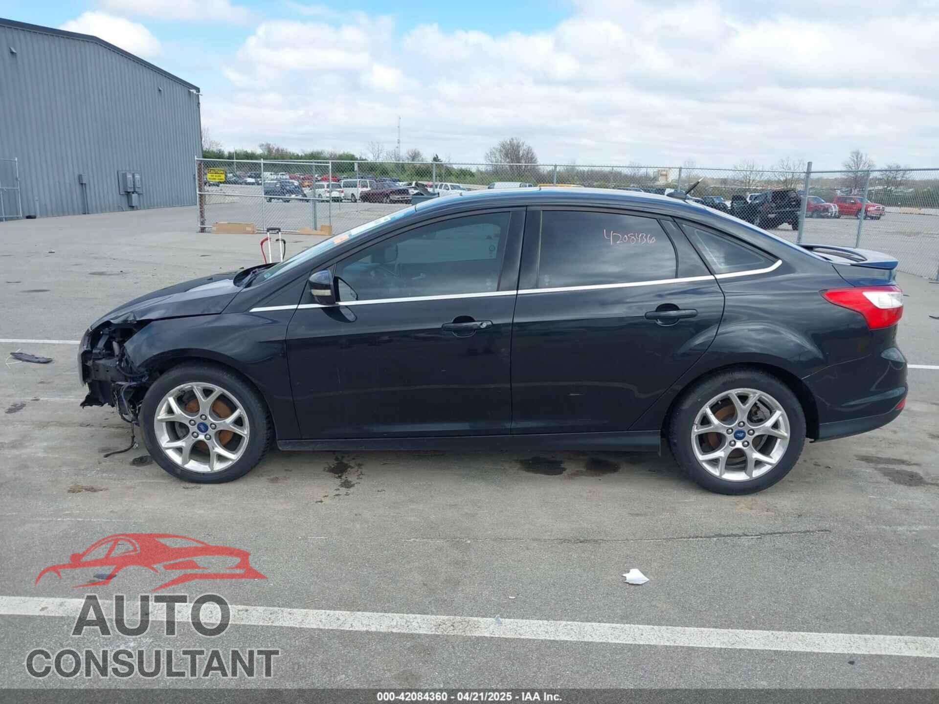 FORD FOCUS 2013 - 1FADP3J20DL127971
