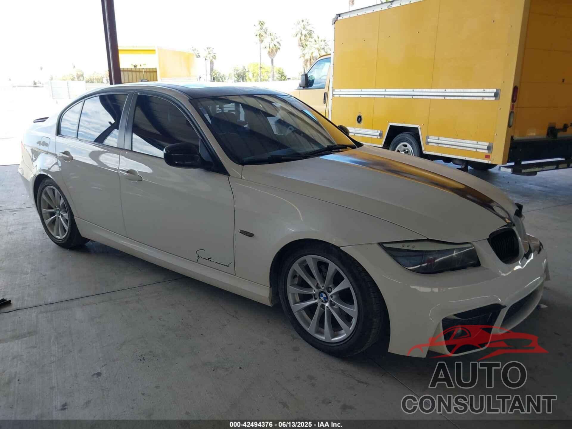 BMW 328I 2011 - WBAPH5C50BA440919