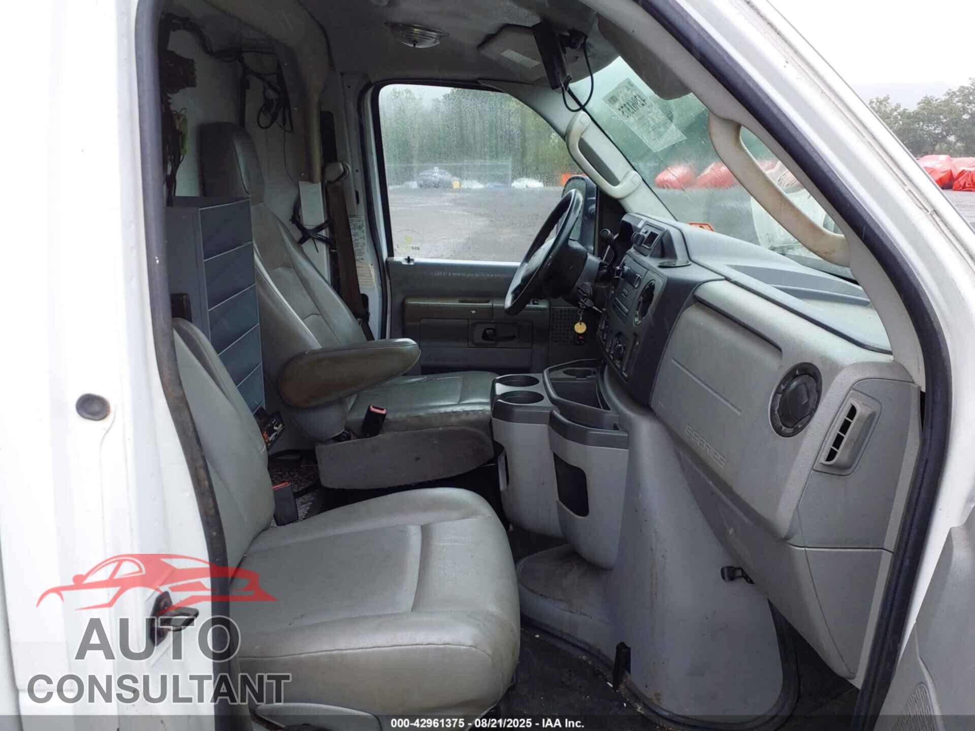 FORD E-350 CUTAWAY 2012 - 1FDSE3FL5CDB15165