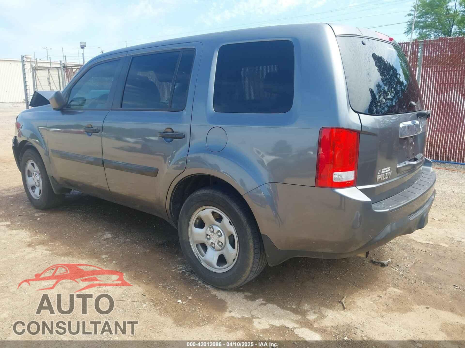 HONDA PILOT 2013 - 5FNYF3H27DB020942