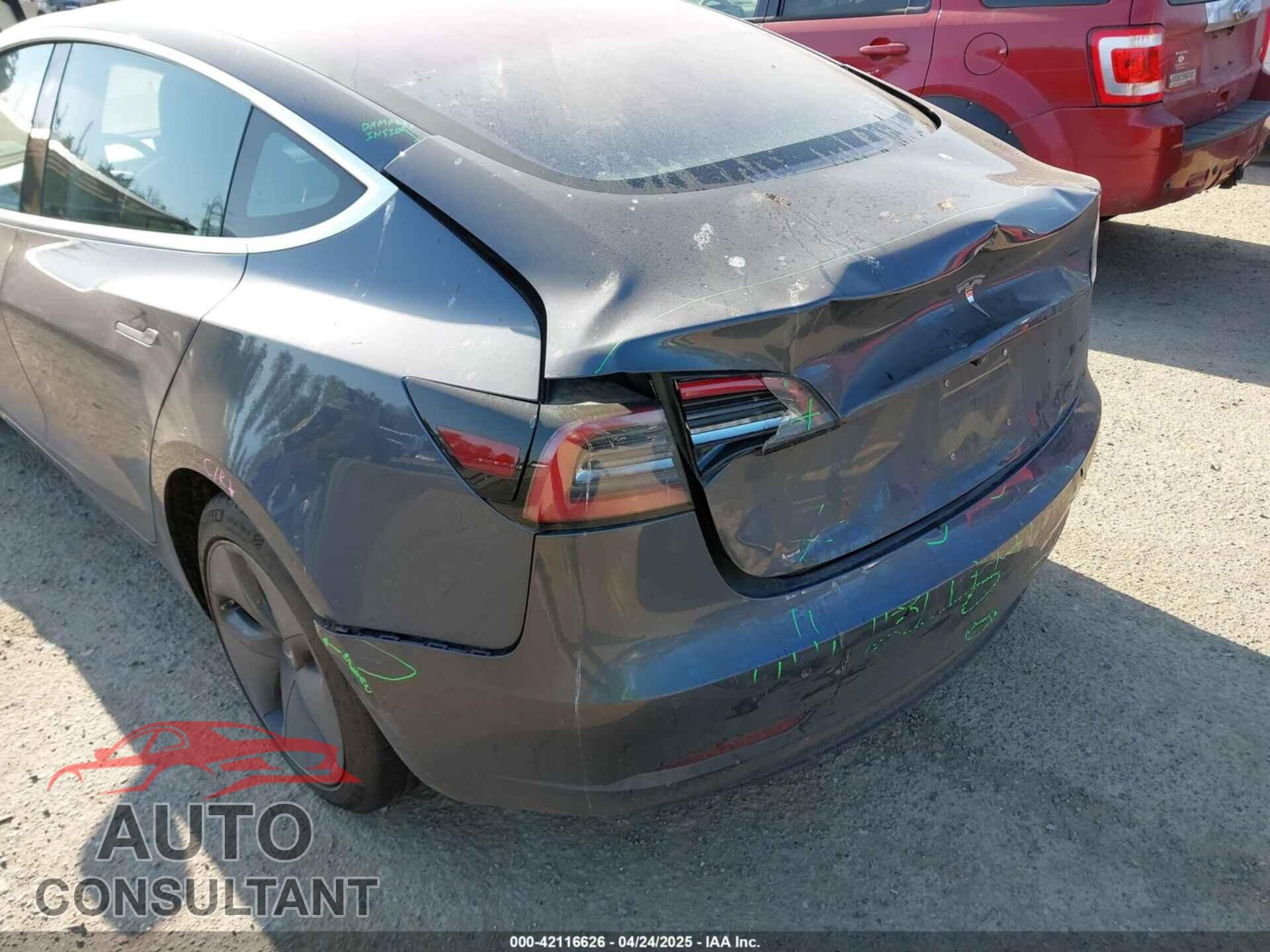 TESLA MODEL 3 2018 - 5YJ3E1EA1JF021139